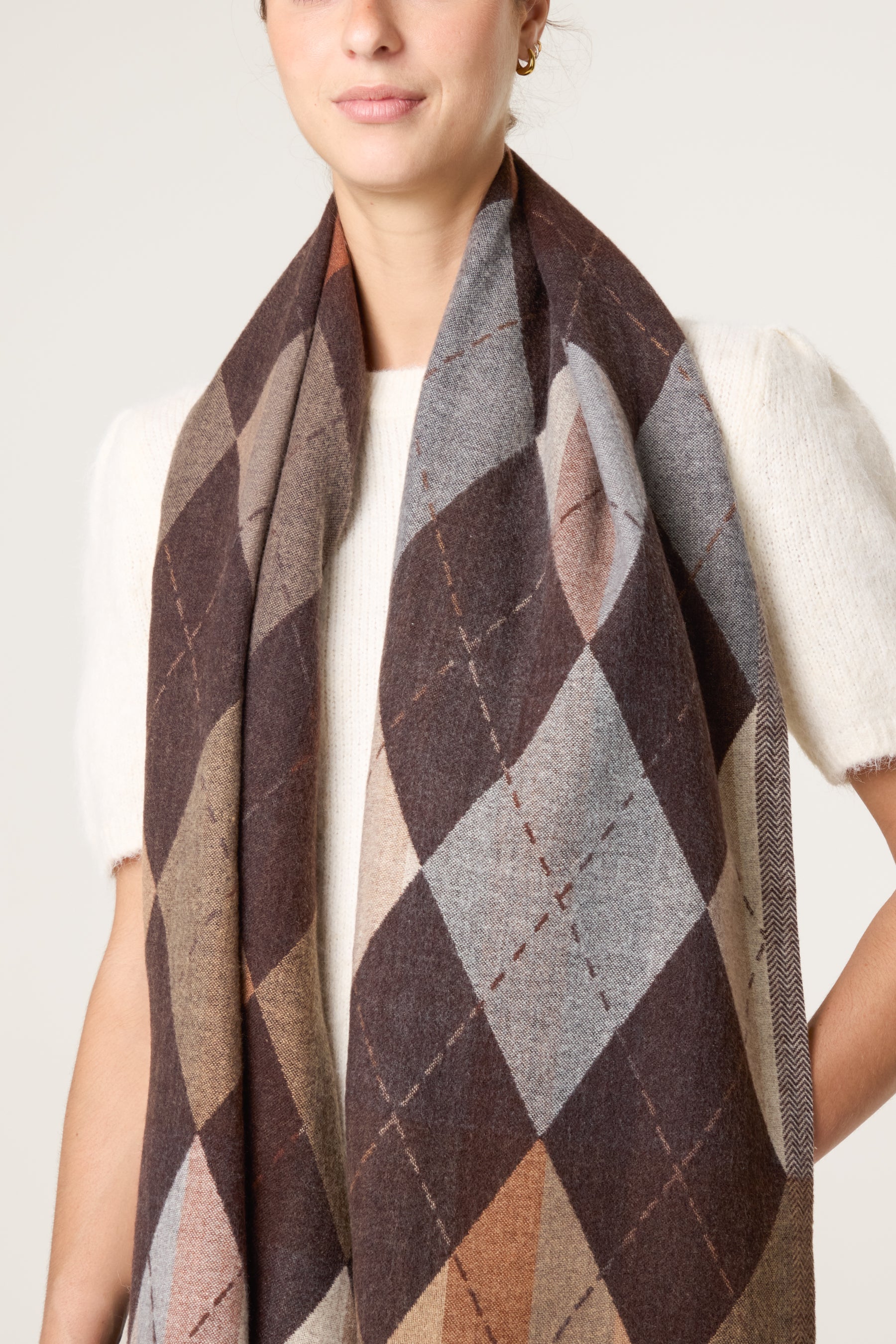 Argyle Pattern Scarf
