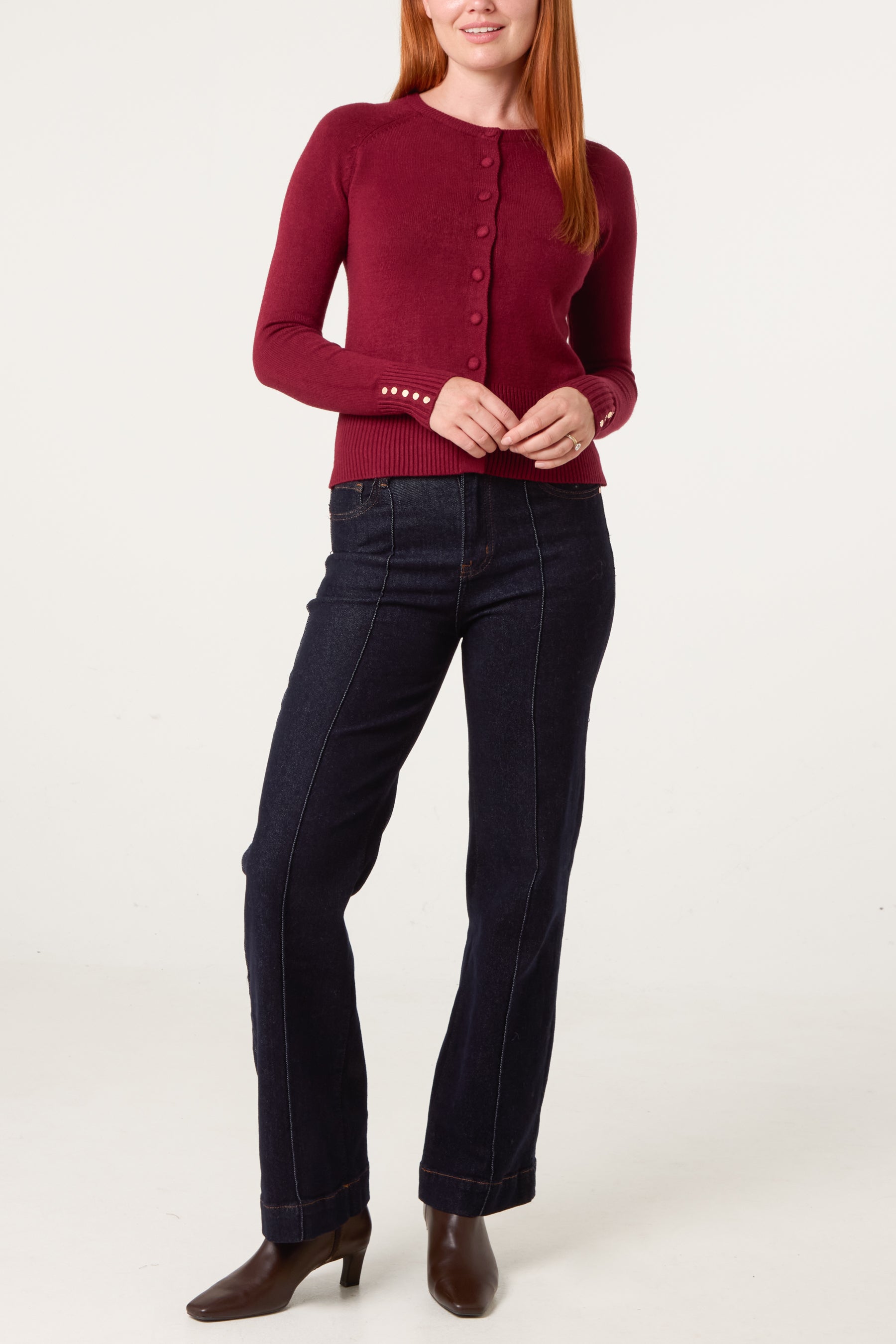 Essential Crew Neck Knit Cardigan