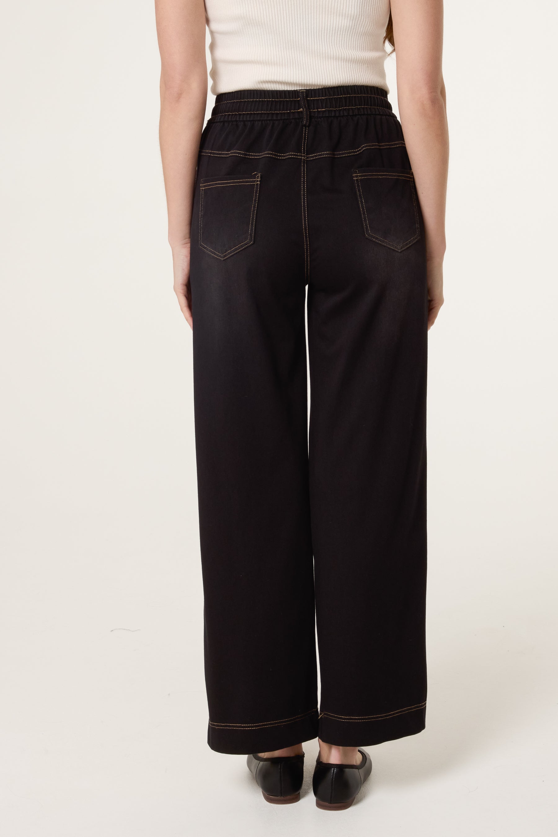 Elastic Waist Heart String Jeans