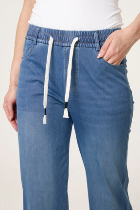 Elastic Waist Heart String Jeans