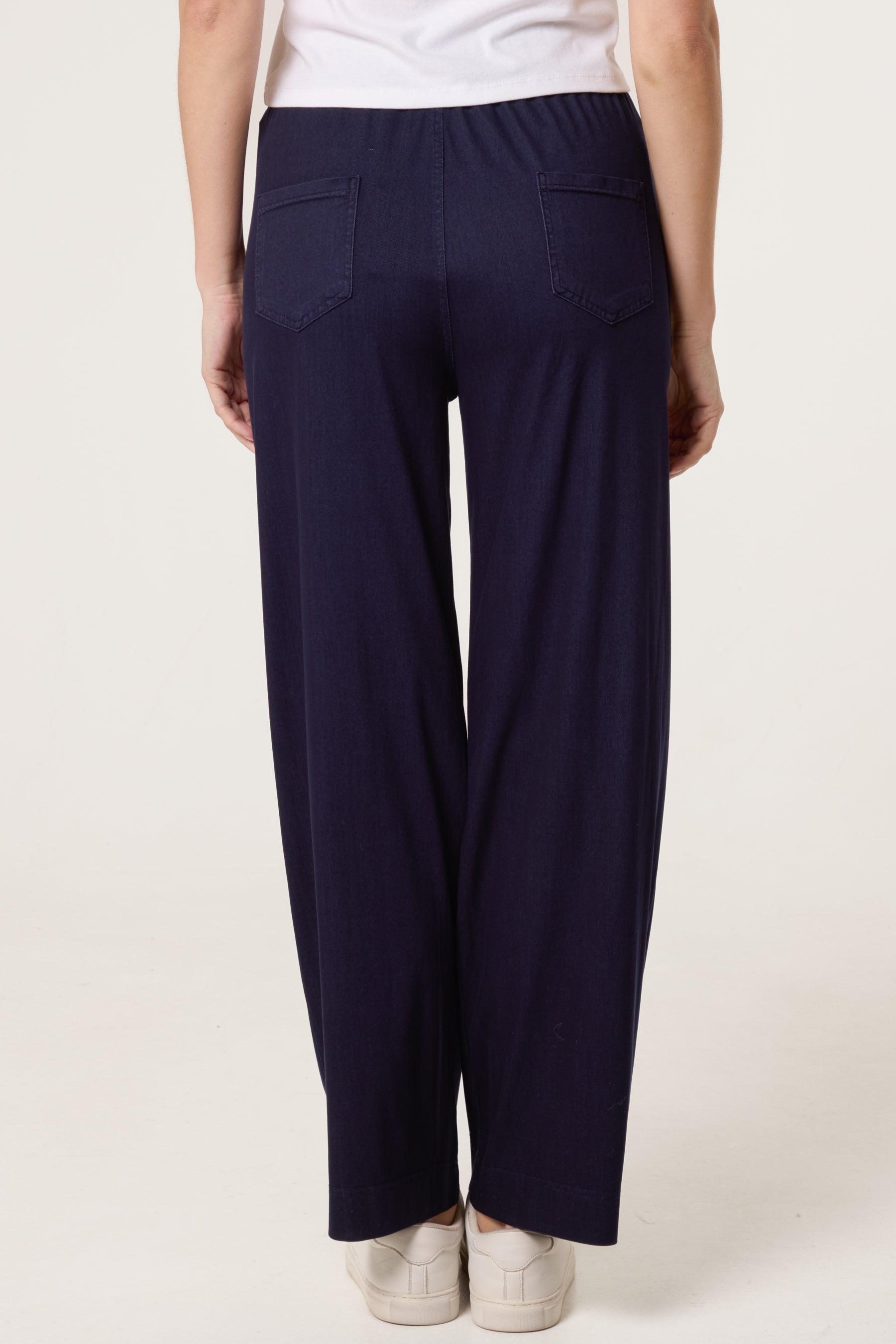 Seam Detail Wide Leg Pant