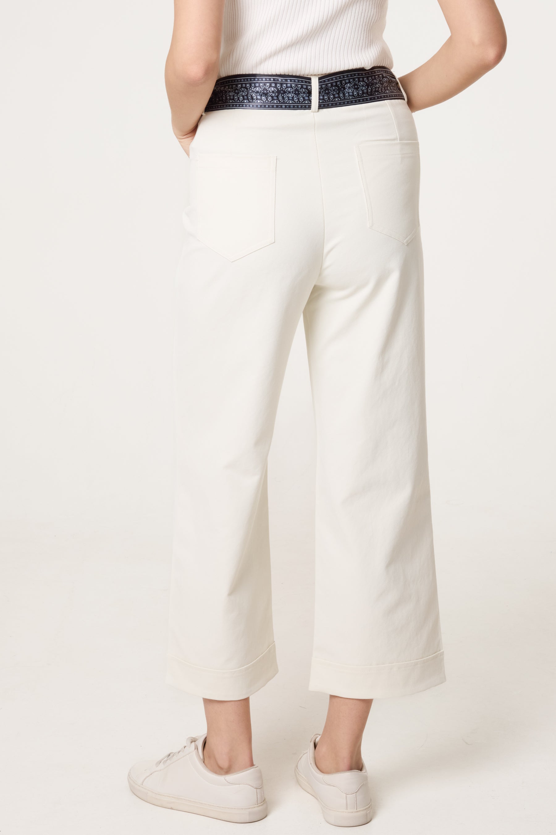 Scarf Belt Straight Trousers