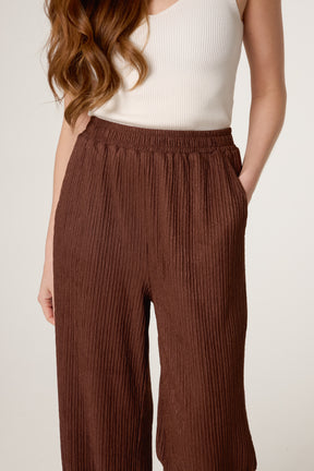 Elastic Waist Crinkle Trousers