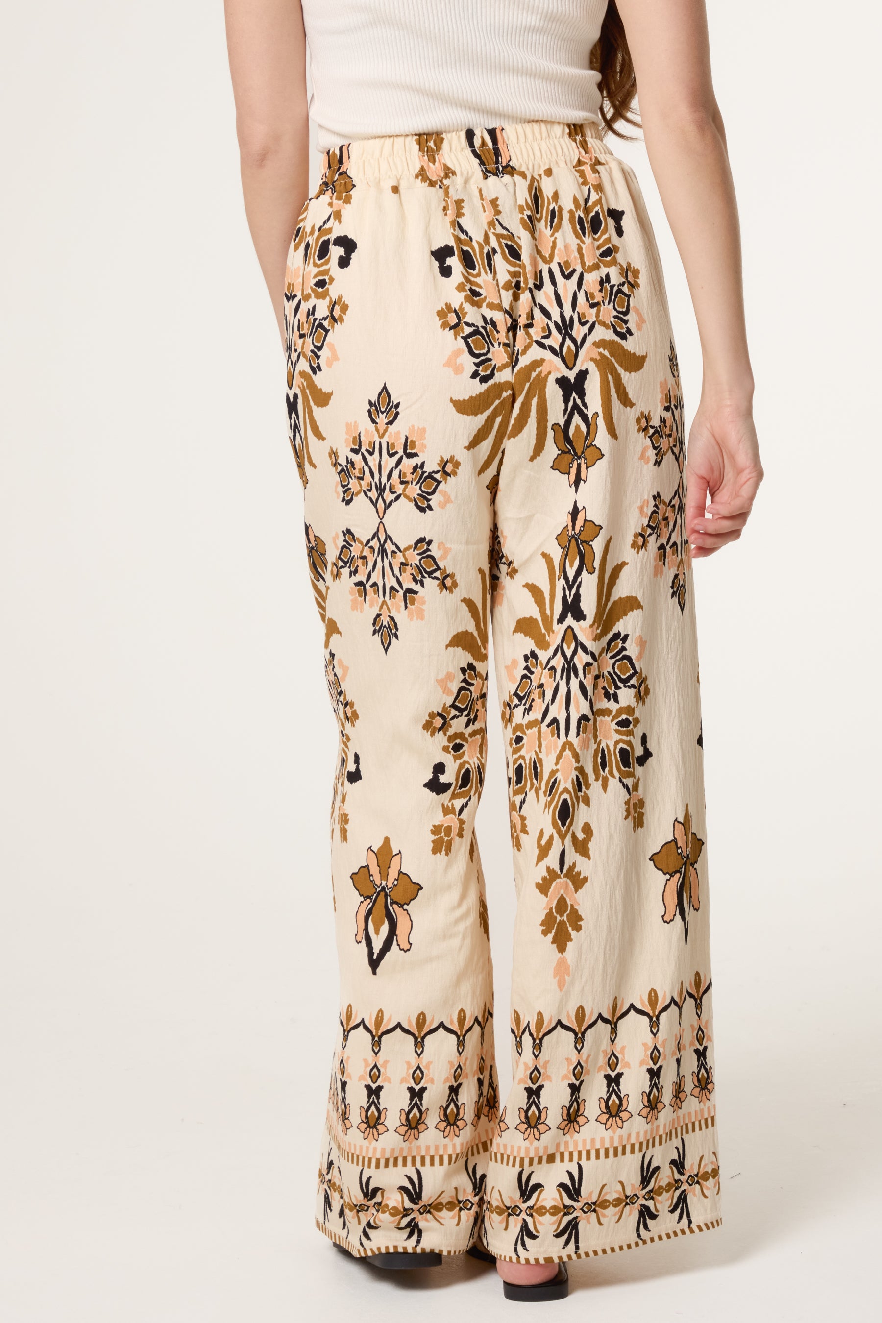 Border Print Drawstring Wide Leg Trousers