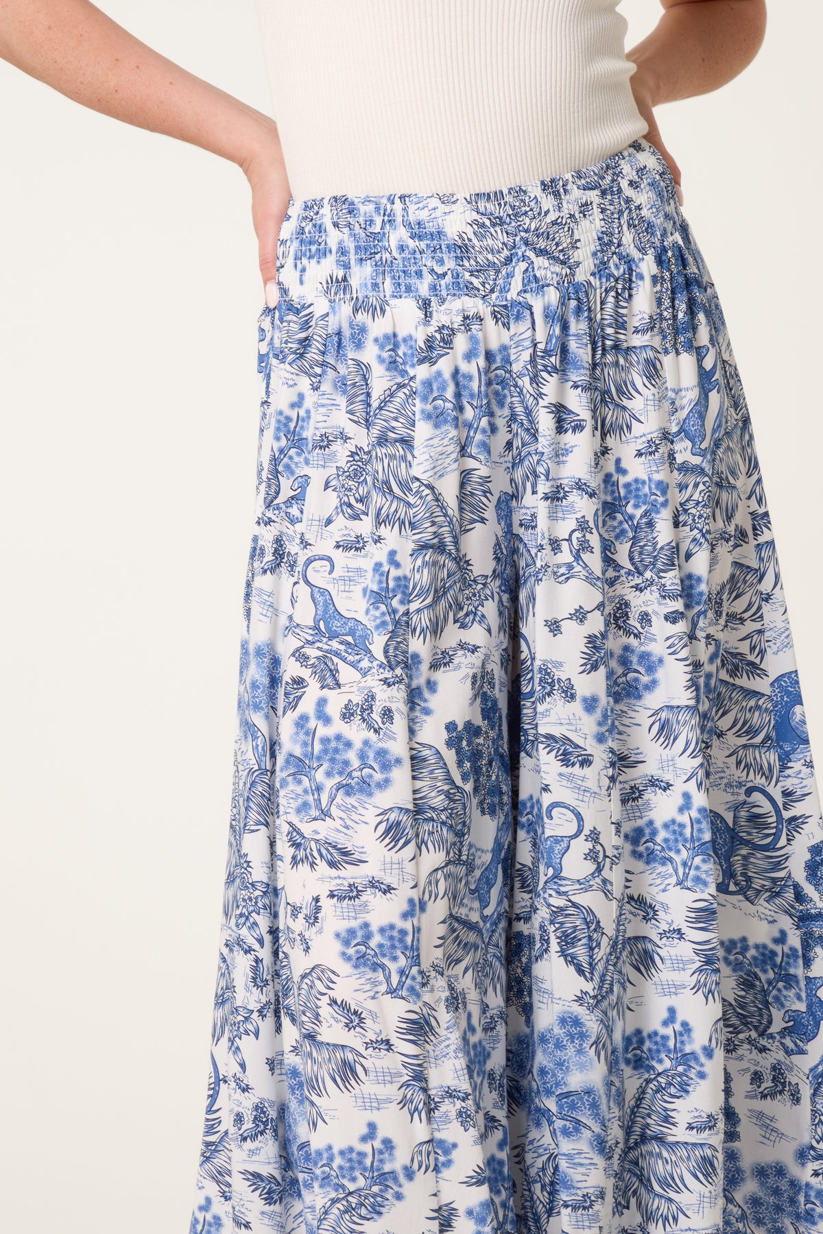 Shirred Waist Oversized Trouser