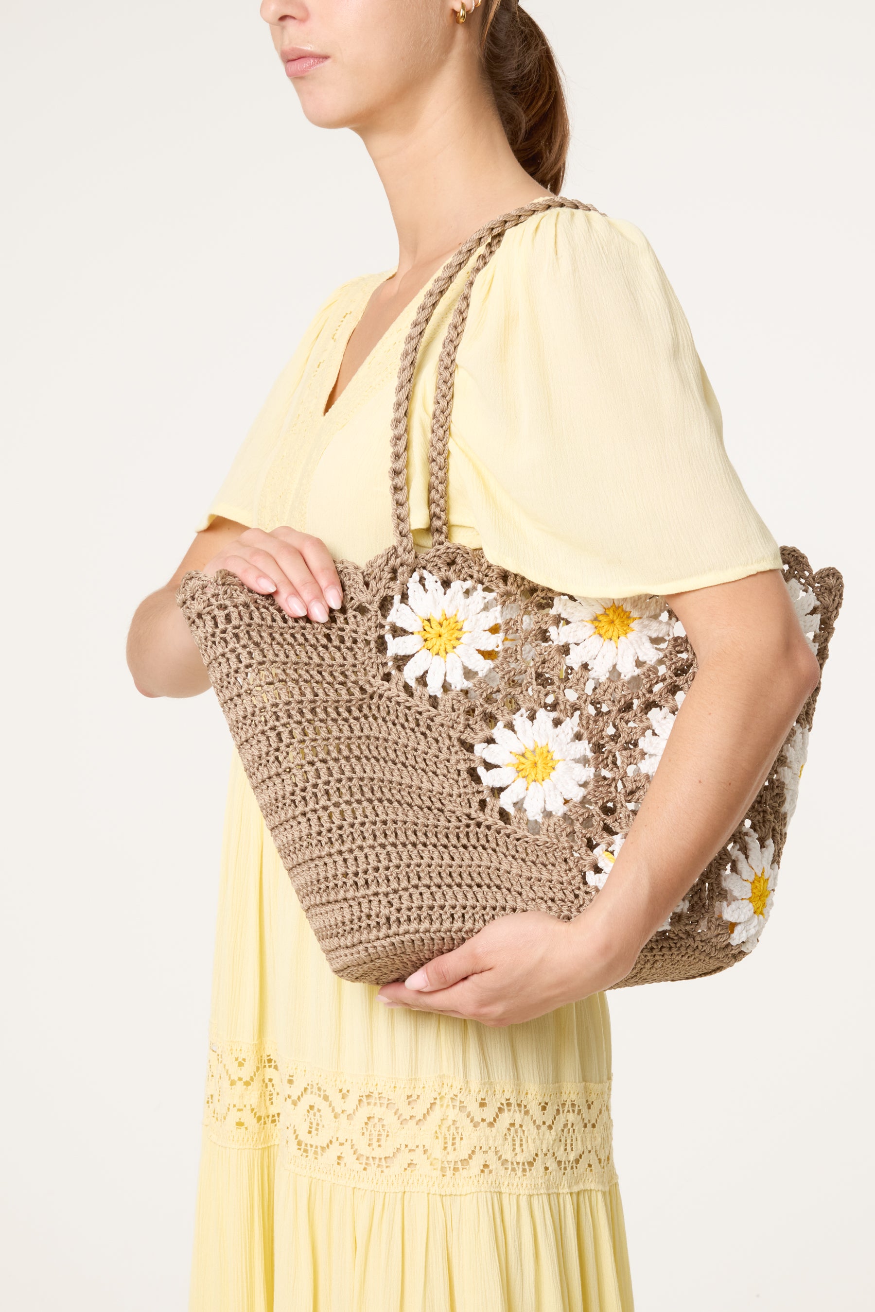 Tote Crochet Daisy Detailed Bag
