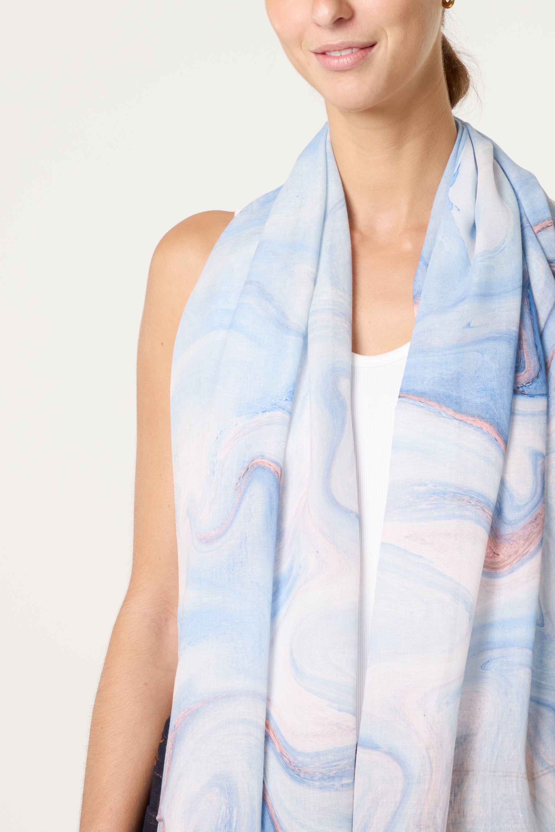 Super Soft Swirl Scarf