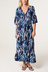 Abstract Stripe Stretch Empire Bust Dress