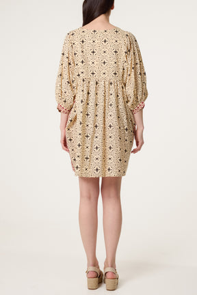 Abstract Tassel Tie Front Tunic