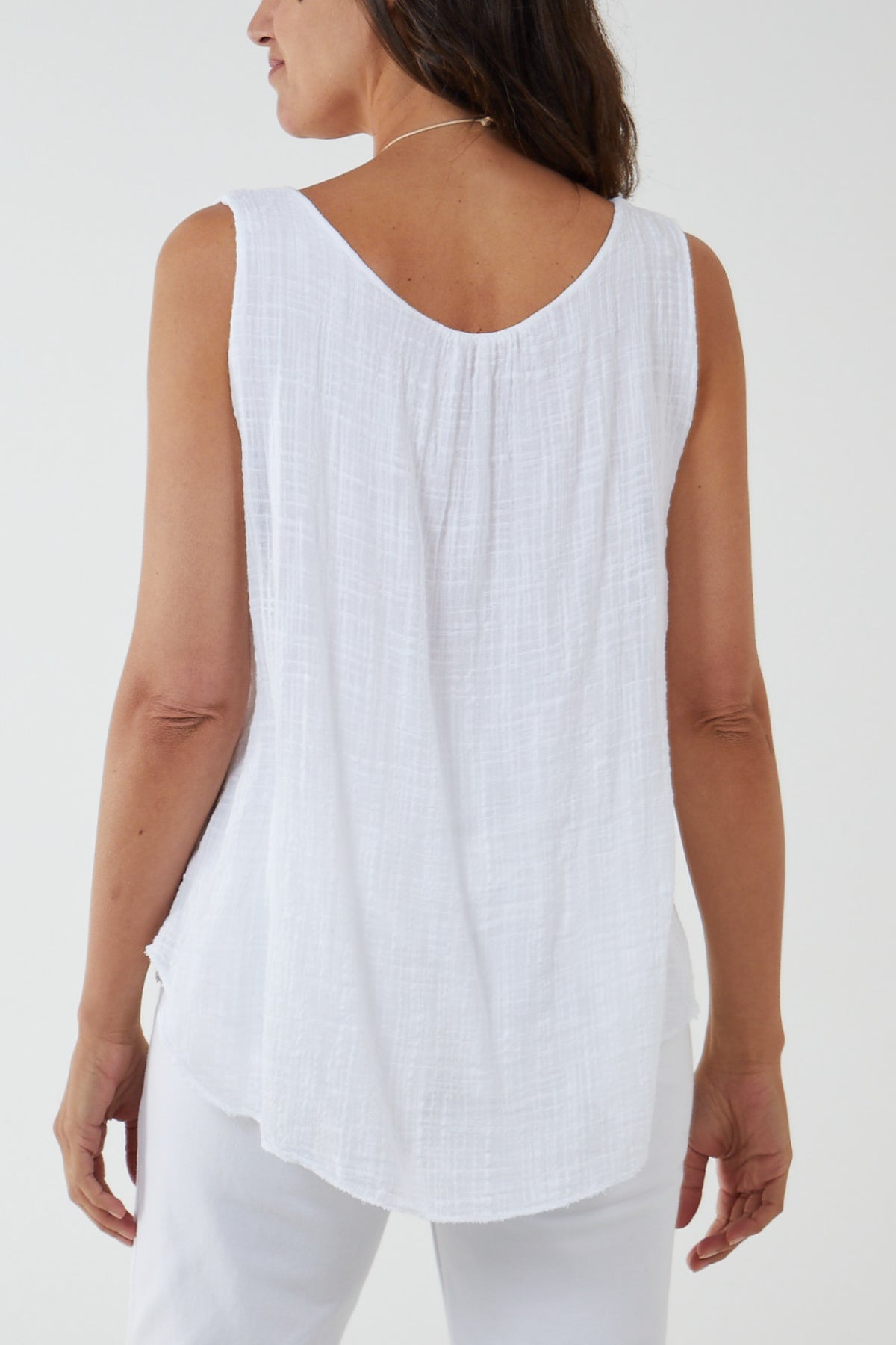Double Layer Scoop Neck Necklace Vest