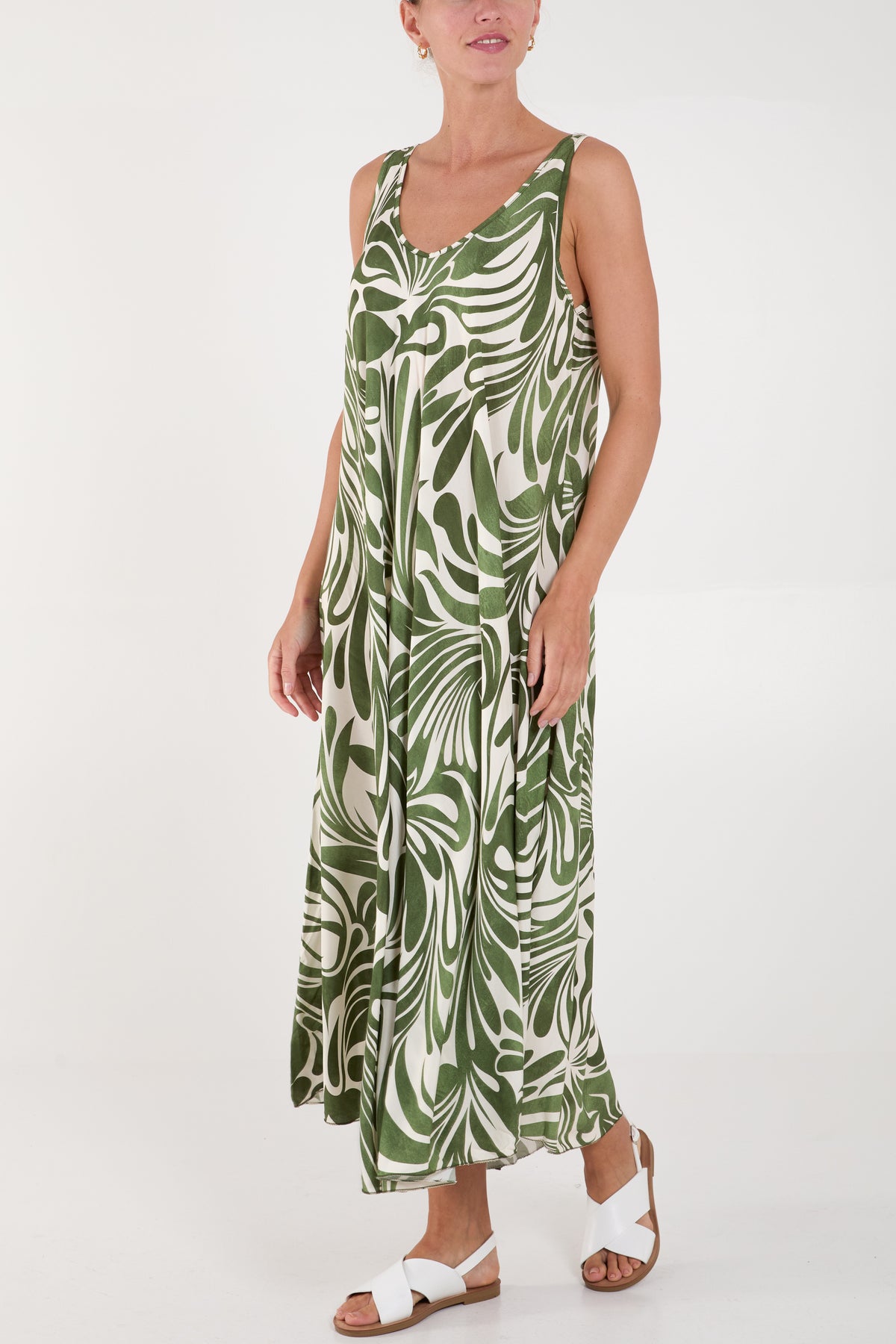 Leaf Sleeveless Trapeze Maxi Dress