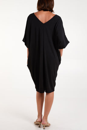 Double V-Neck Cocoon Pockets Dress