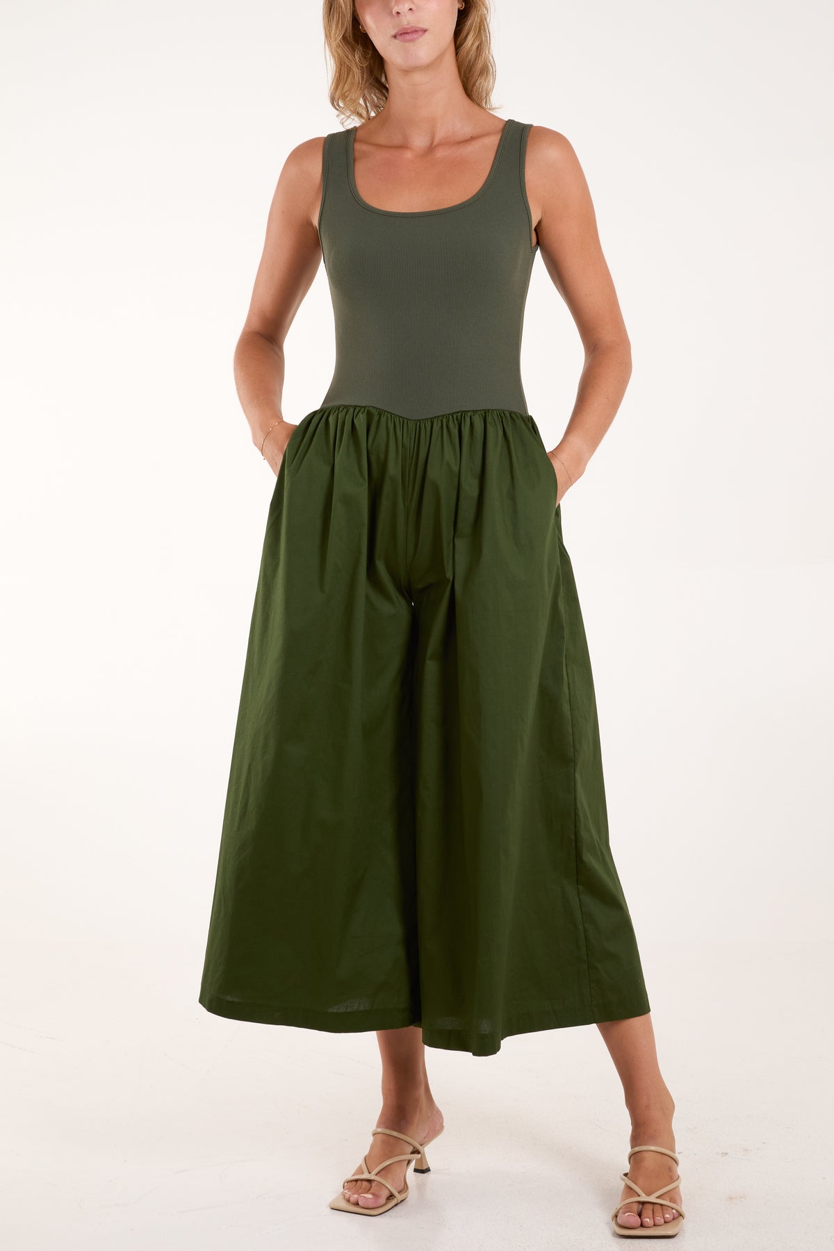 Sleeveless Elasticated Bodice Pocket Jumpsuit