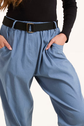 Woven Belt Cuffed Trousers