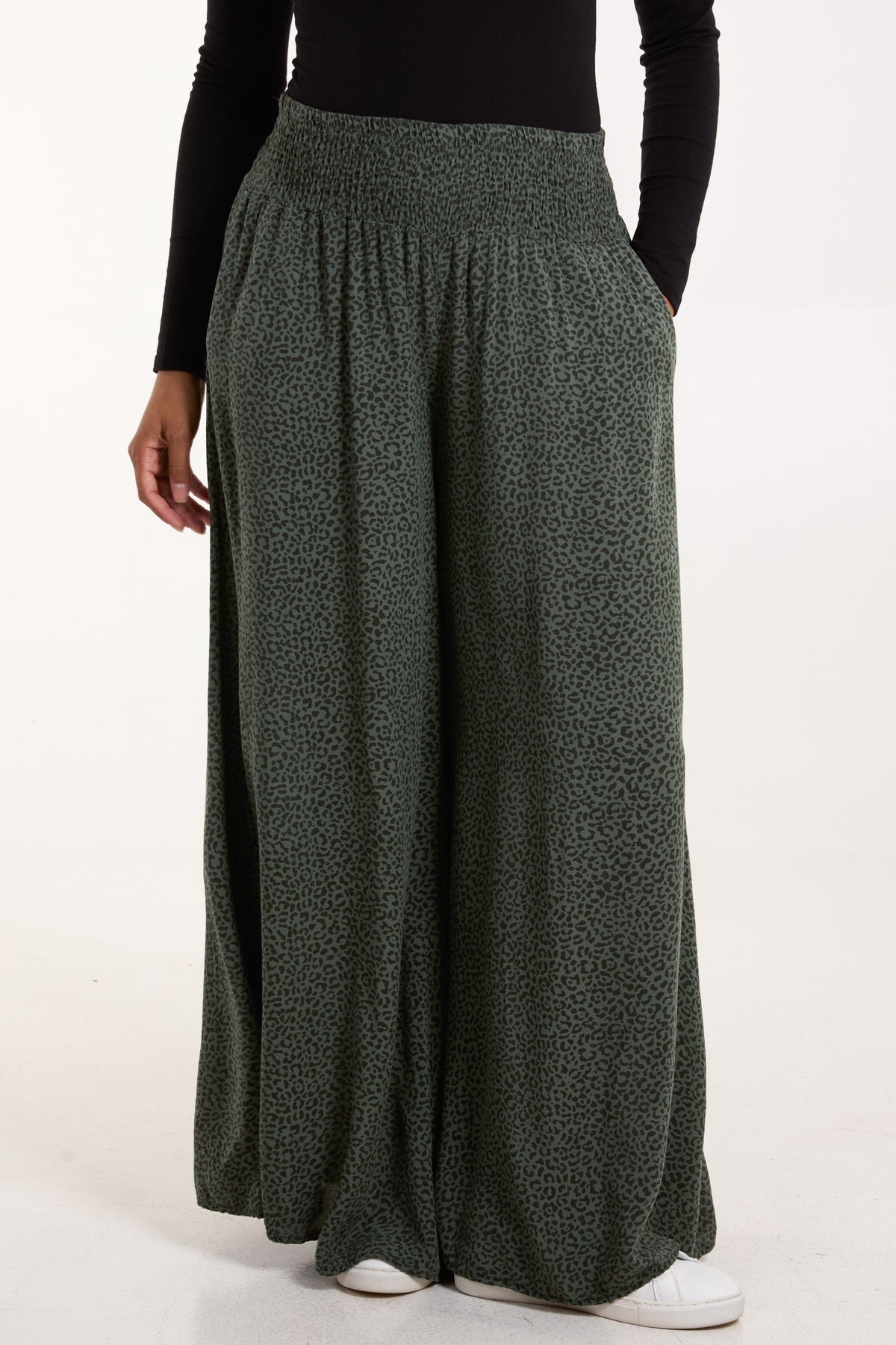 Elasticated Waist Leopard Wide Leg Trouser