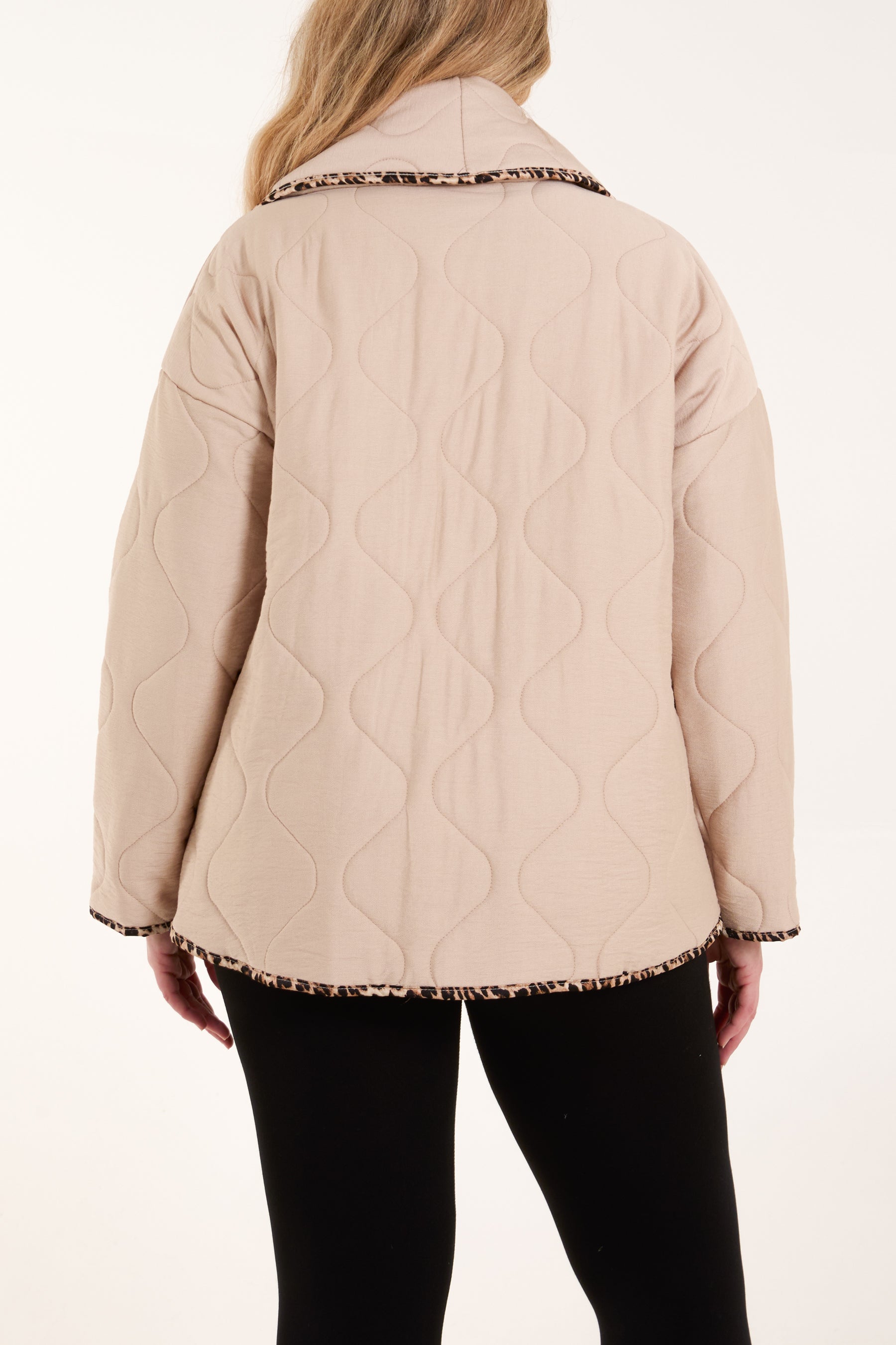 Leopard Binding Quilted Jacket