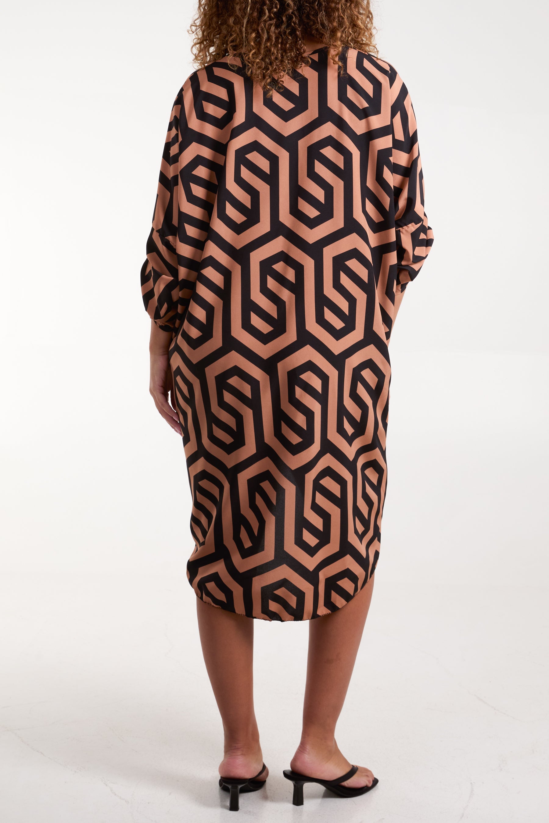 Abstract Geometric Twist Front Dress