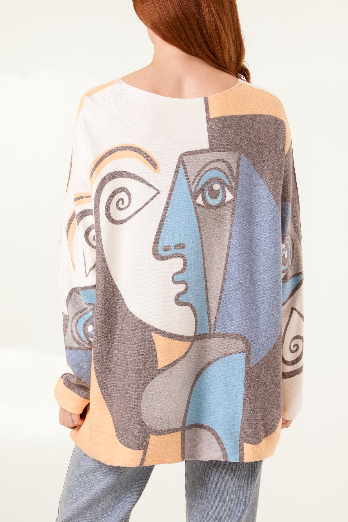 Face Print V-Neck Oversize Jumper