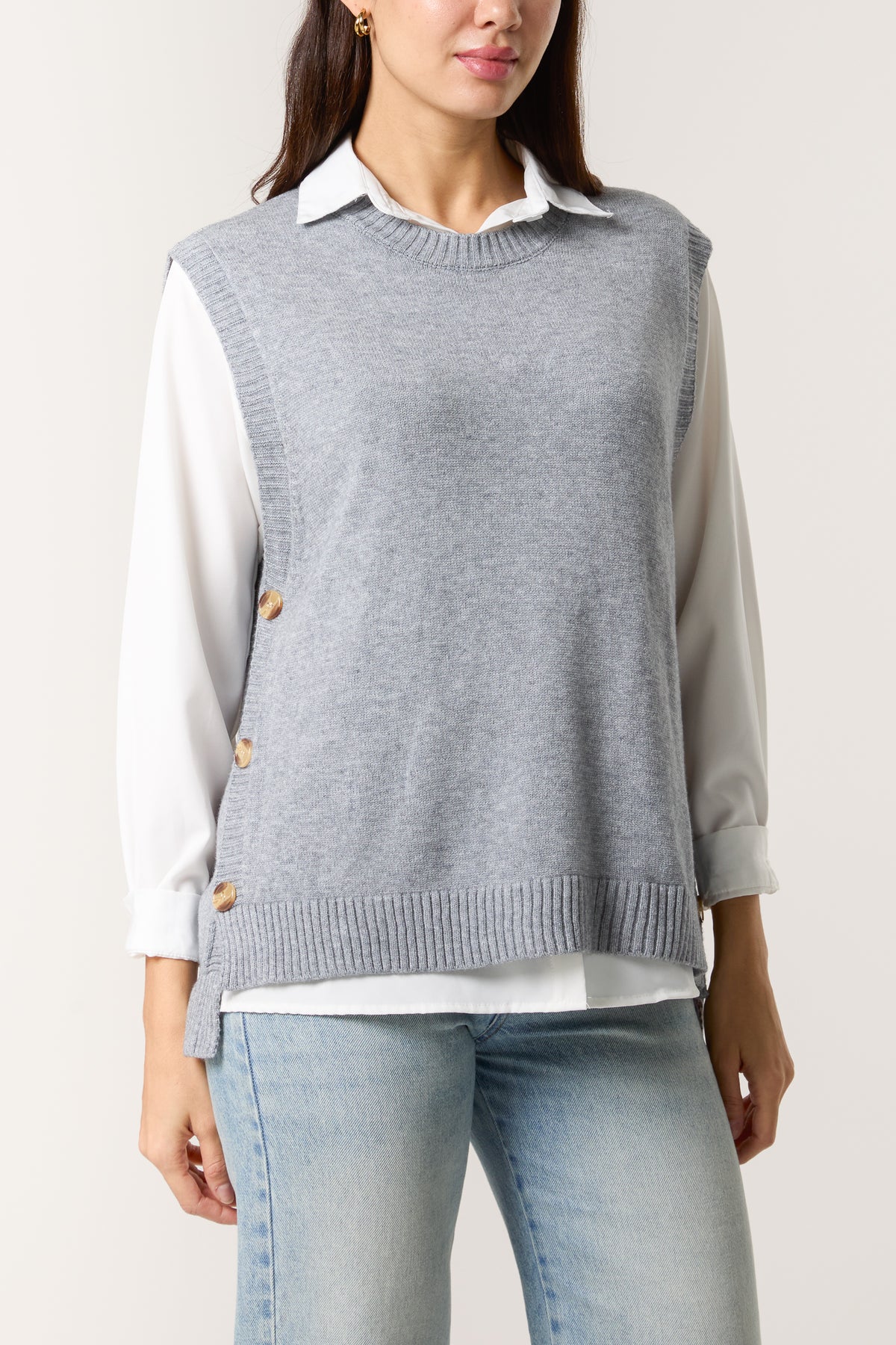 Round Neck Side Buttons Knit Vest