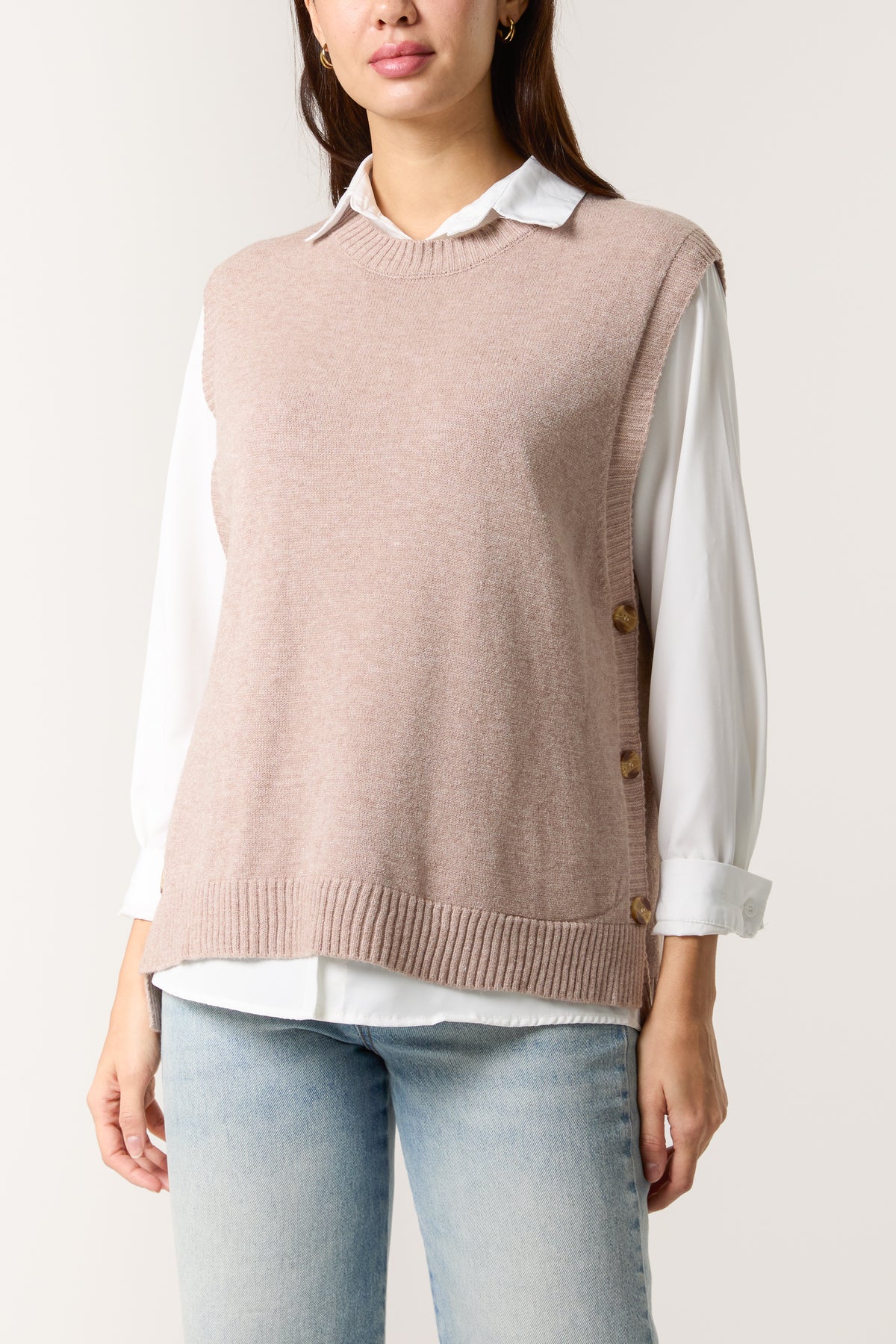 Round Neck Side Buttons Knitted Vest