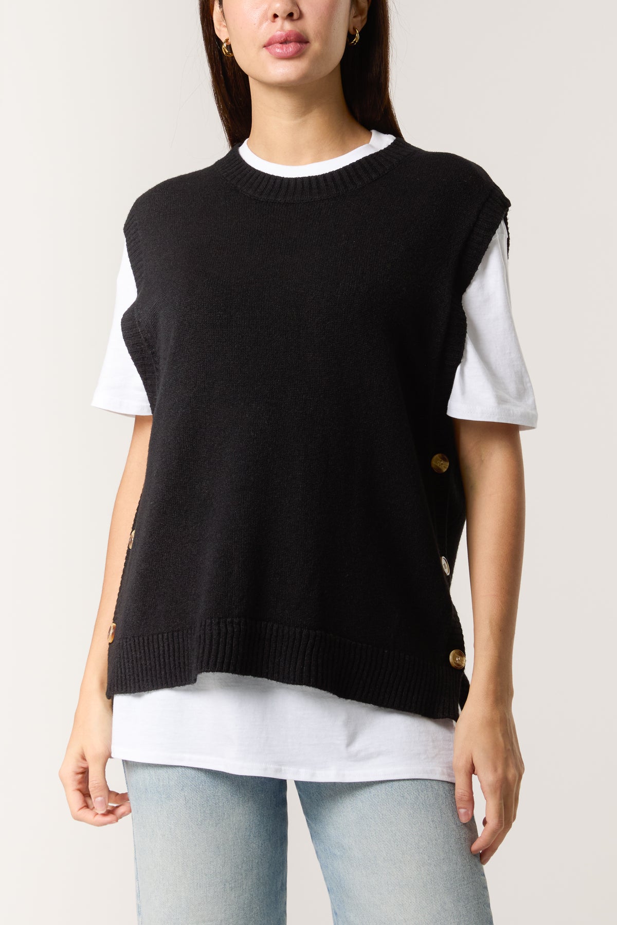 Round Neck Side Buttons Knit Vest