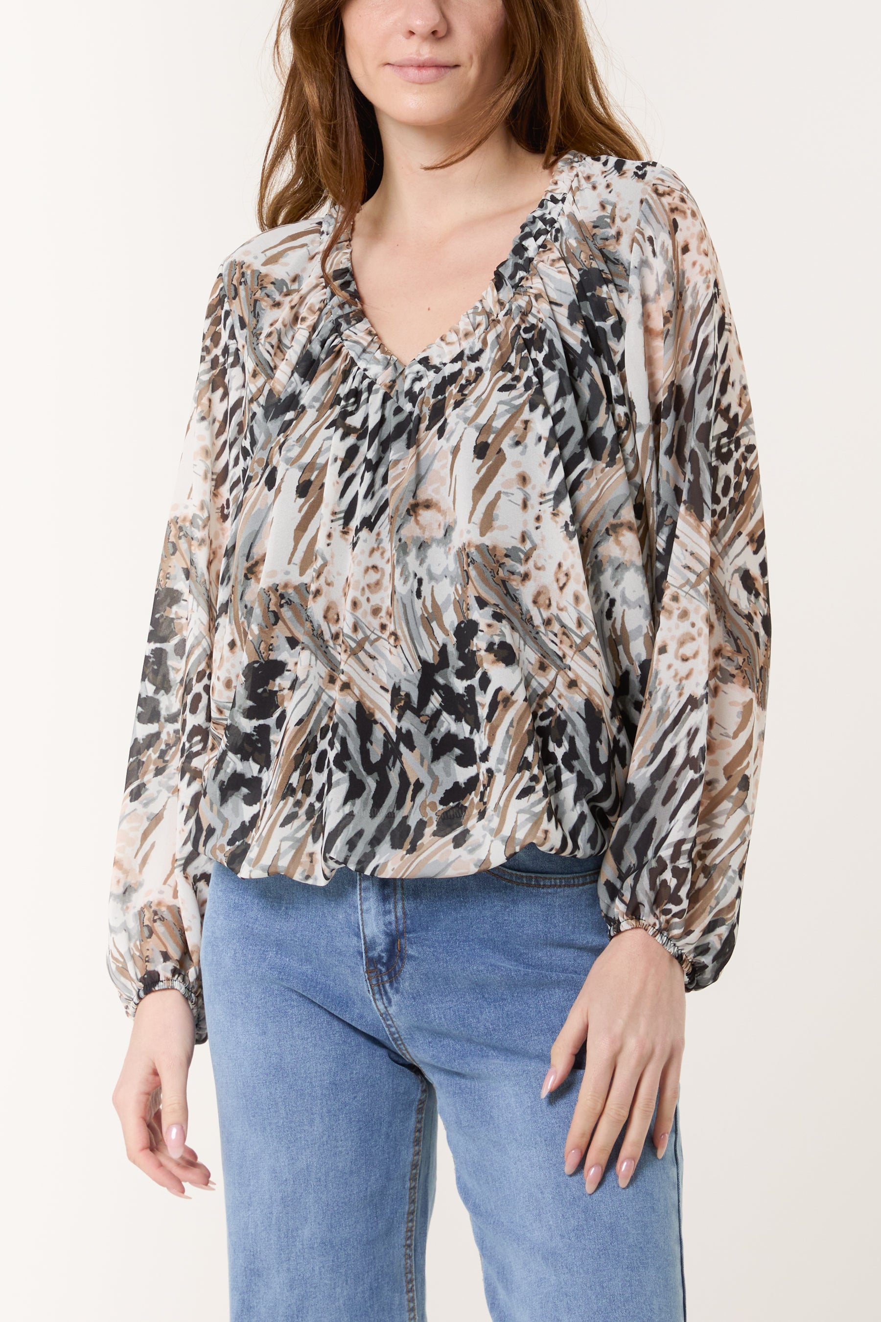 Gathered V-Neck Bubble Hem Top