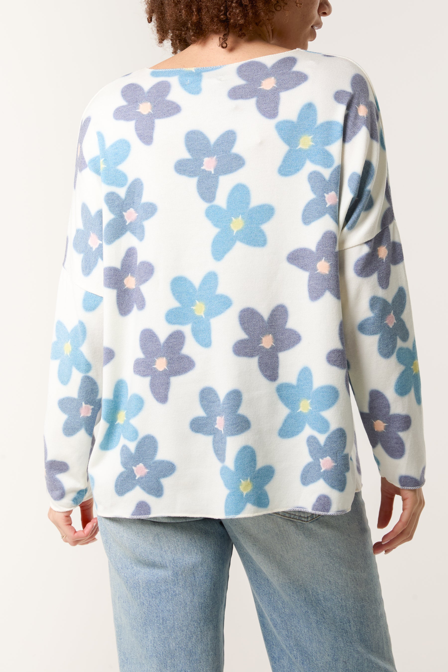 V-Neck Daisy Fine Knit Jumper