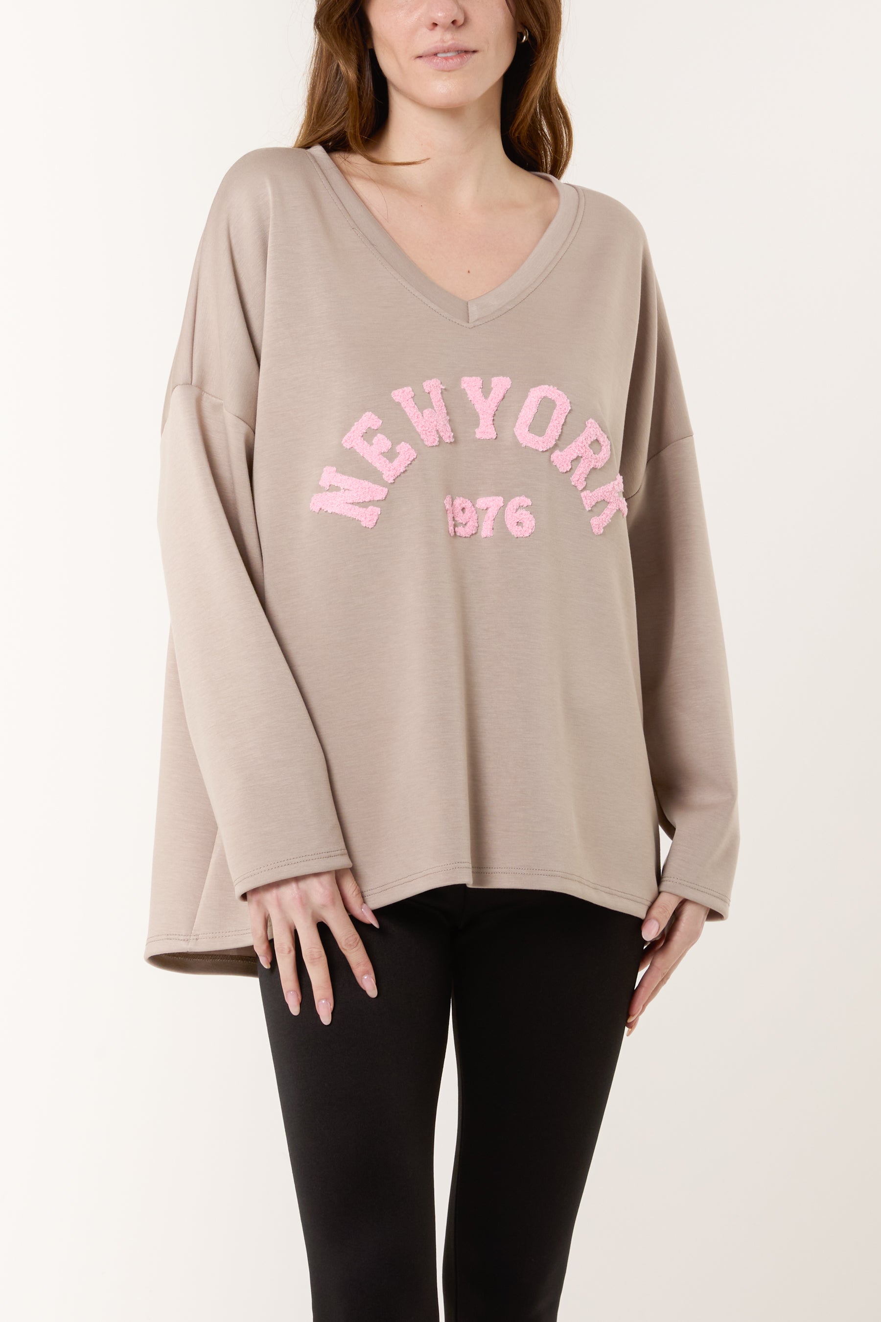 Flocking "NEW YORK" V-Neck Sweatshirt