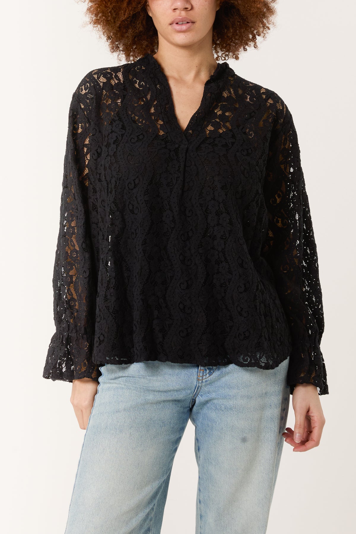 Long Sleeve Floral Lace Lined Blouse