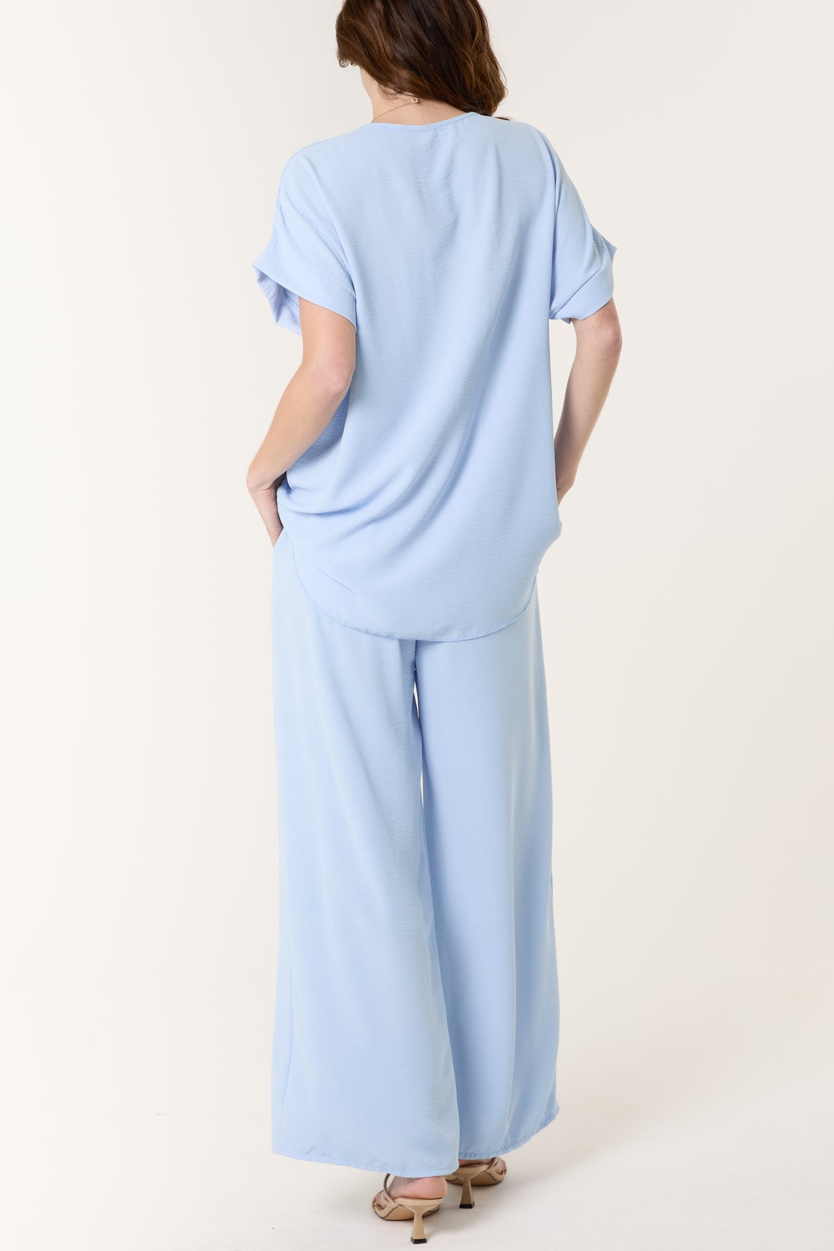 Necklace V-Neck Wide Leg Trousers Set