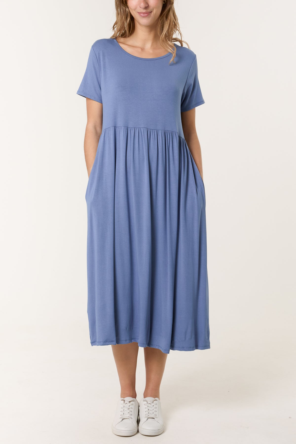 Round Neck Stretch Tiered Midi Dress