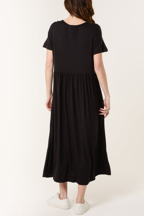 Round Neck Stretch Tiered Midi Dress