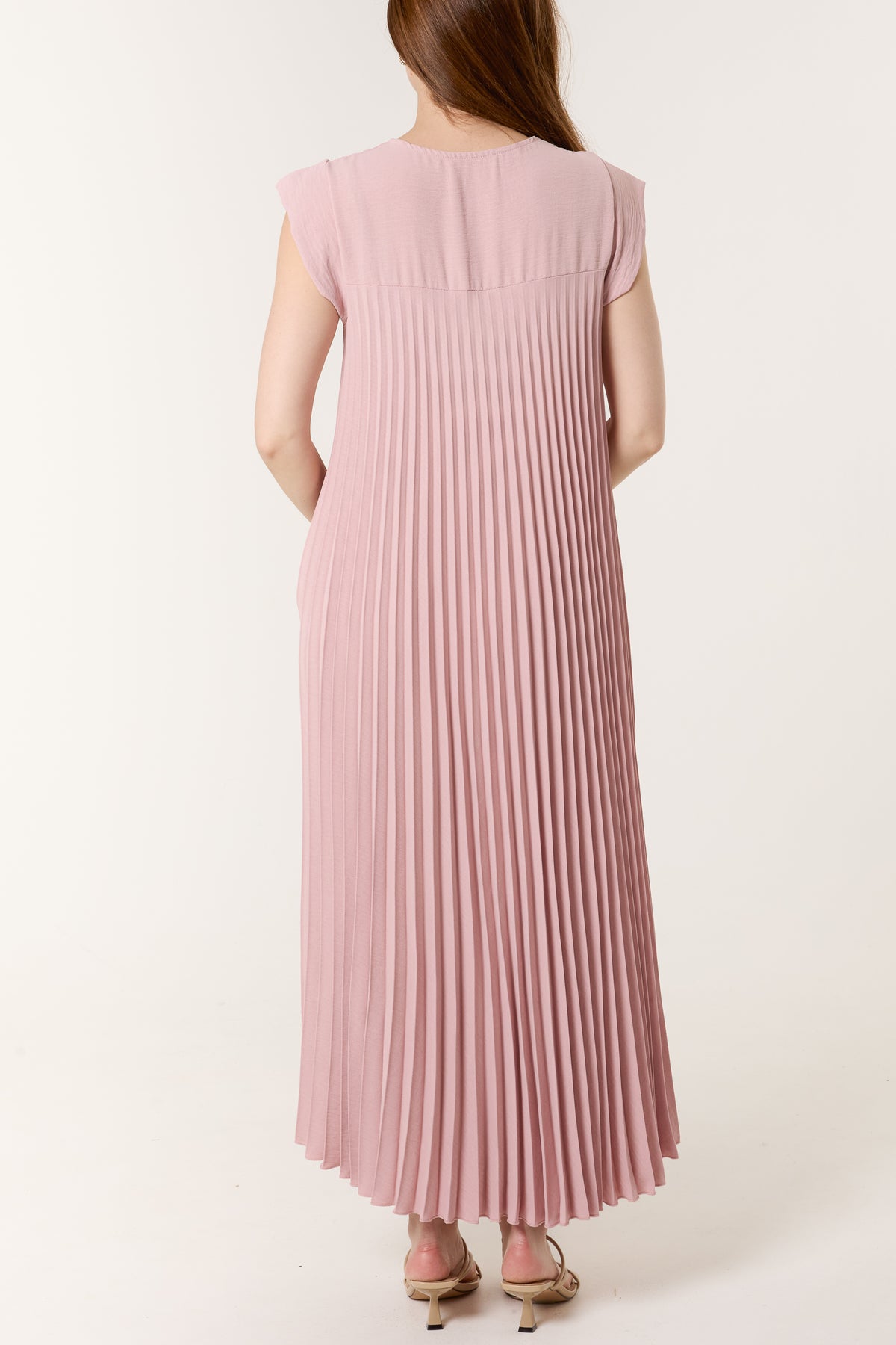 Cap Sleeve Pleated Maxi Dress