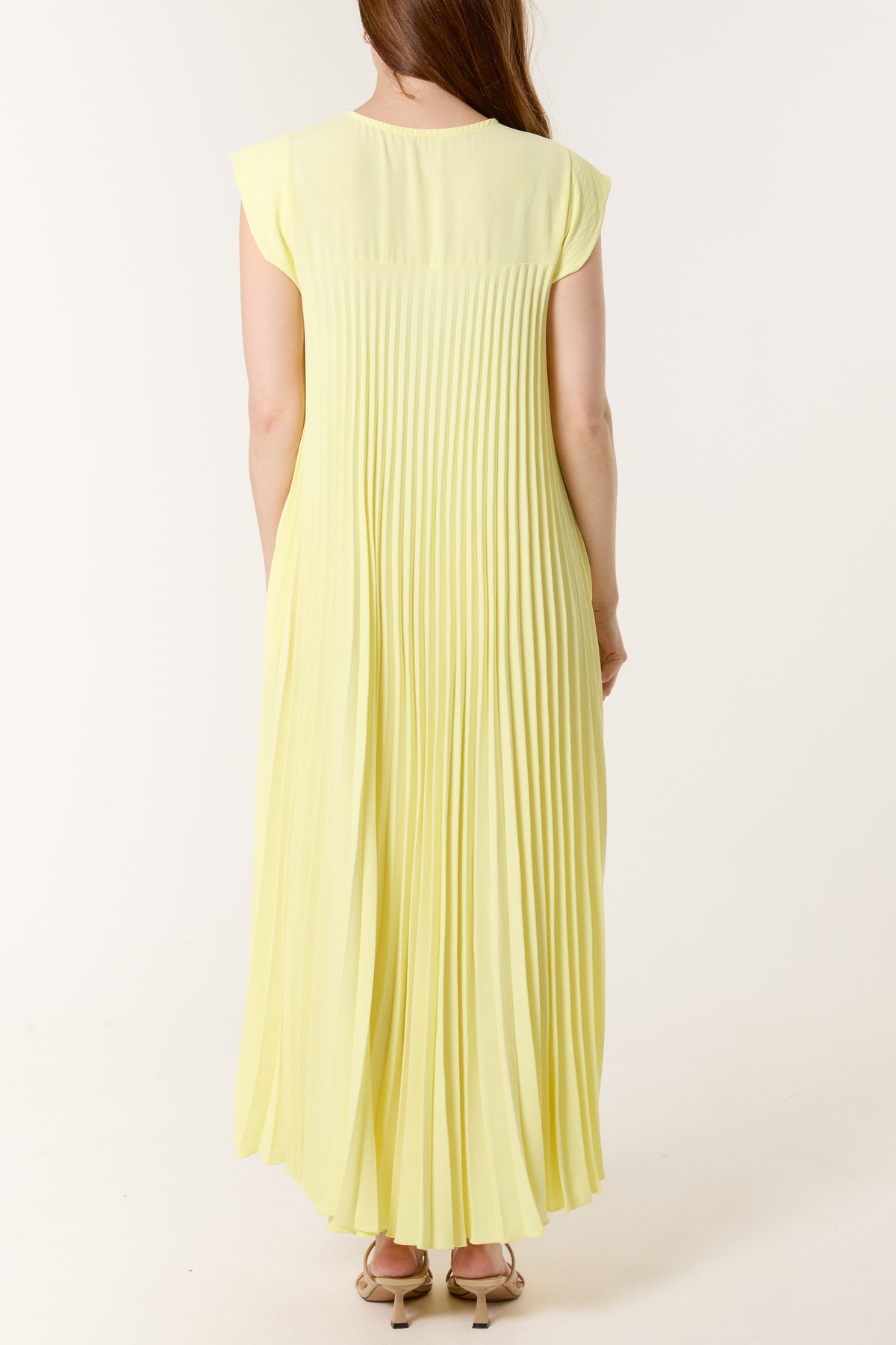 Cap Sleeve Pleated Maxi Dress