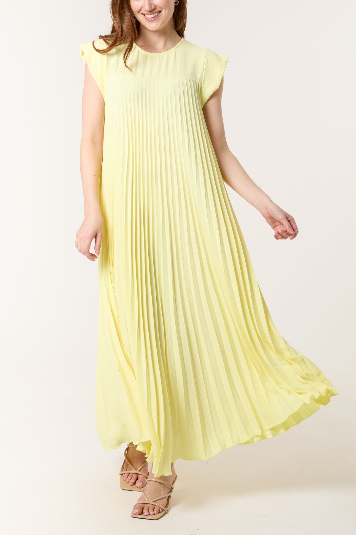 Cap Sleeve Pleated Maxi Dress