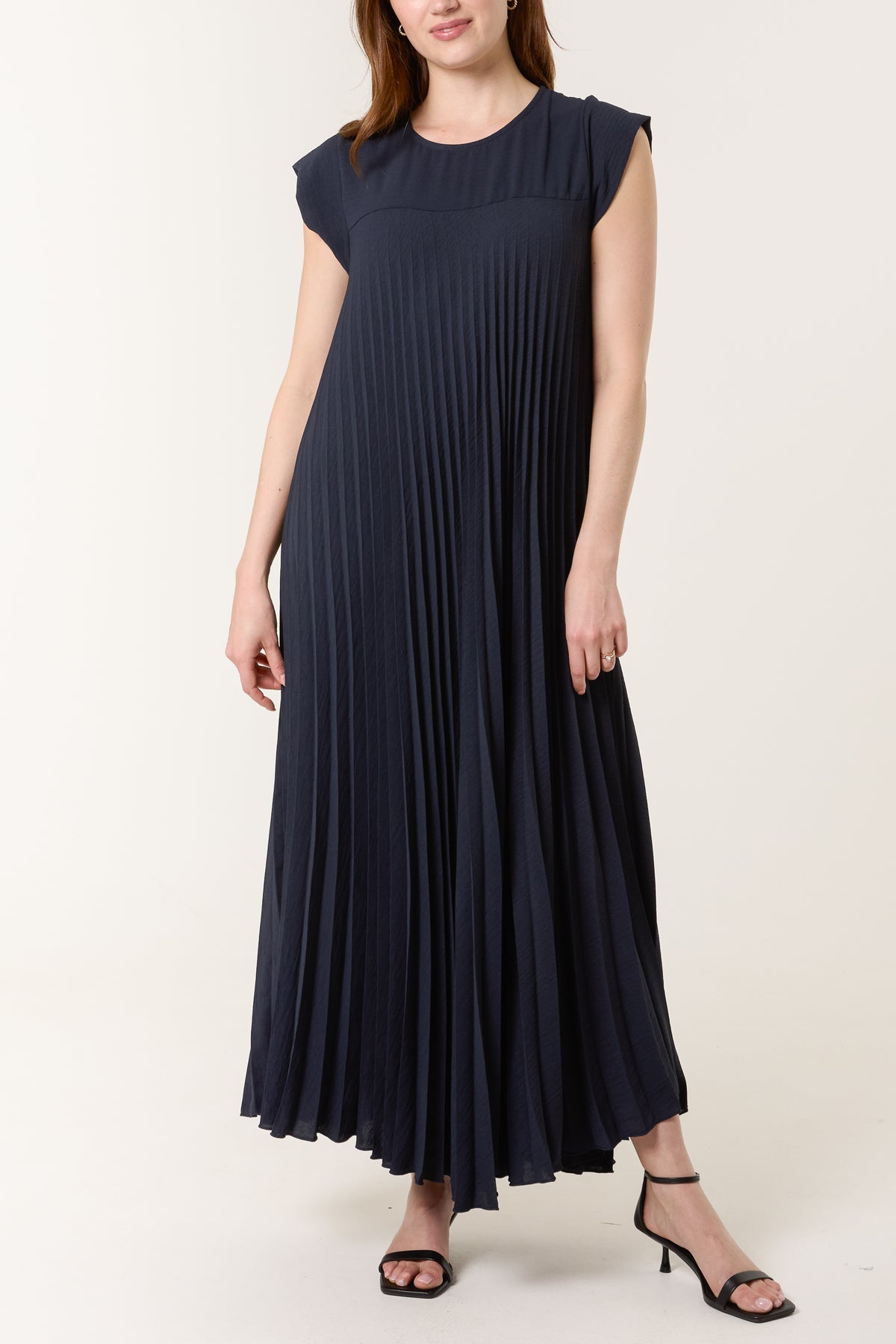 Cap Sleeve Pleated Maxi Dress