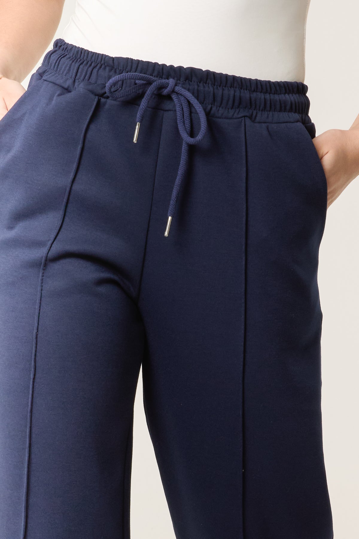 Barrel Leg Drawstring Jersey Trousers