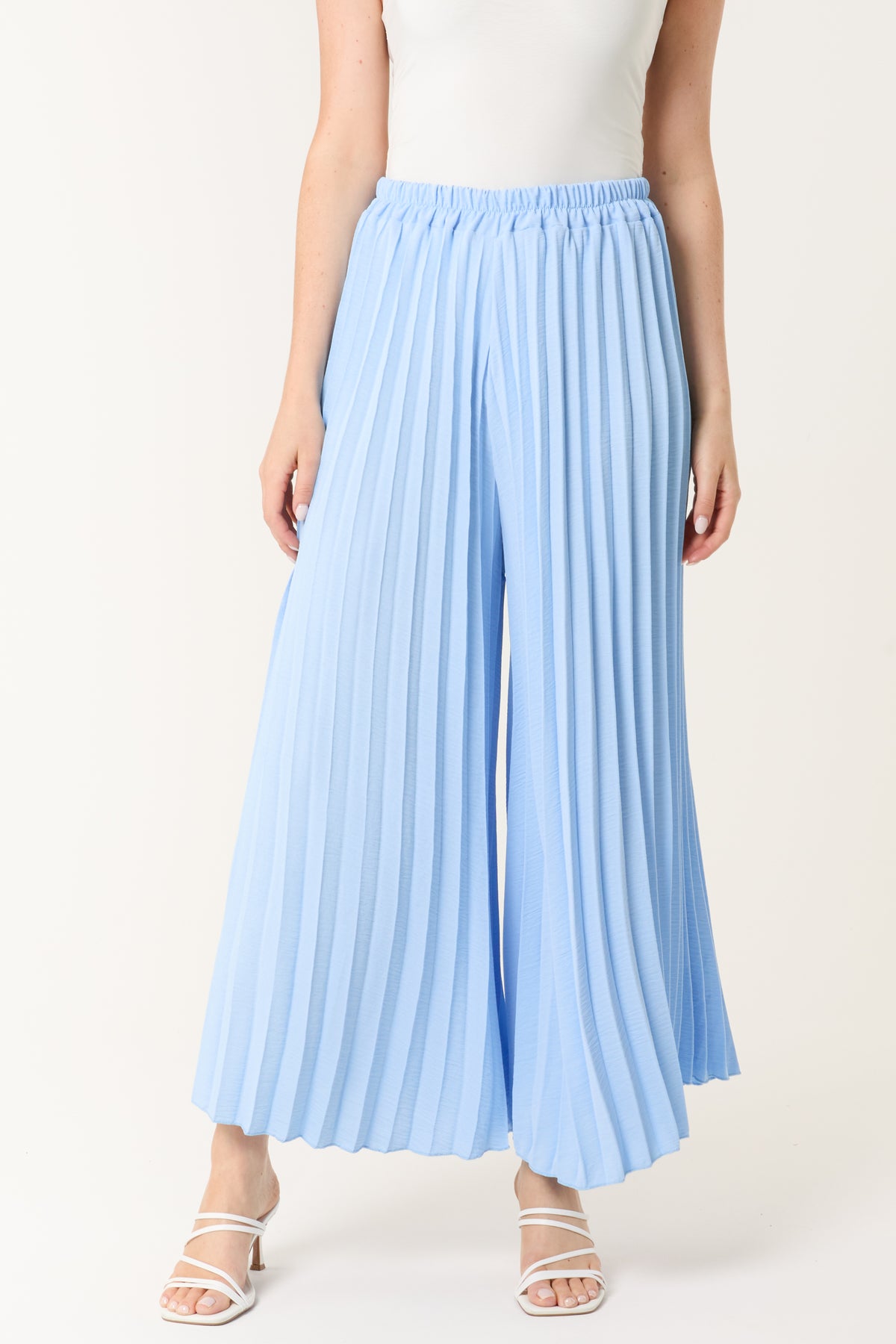 Wide Leg Plisse Trousers