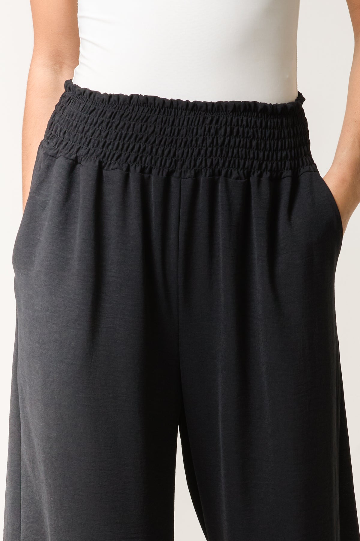 Elasticated Waist Pockets Wide Leg Trouser