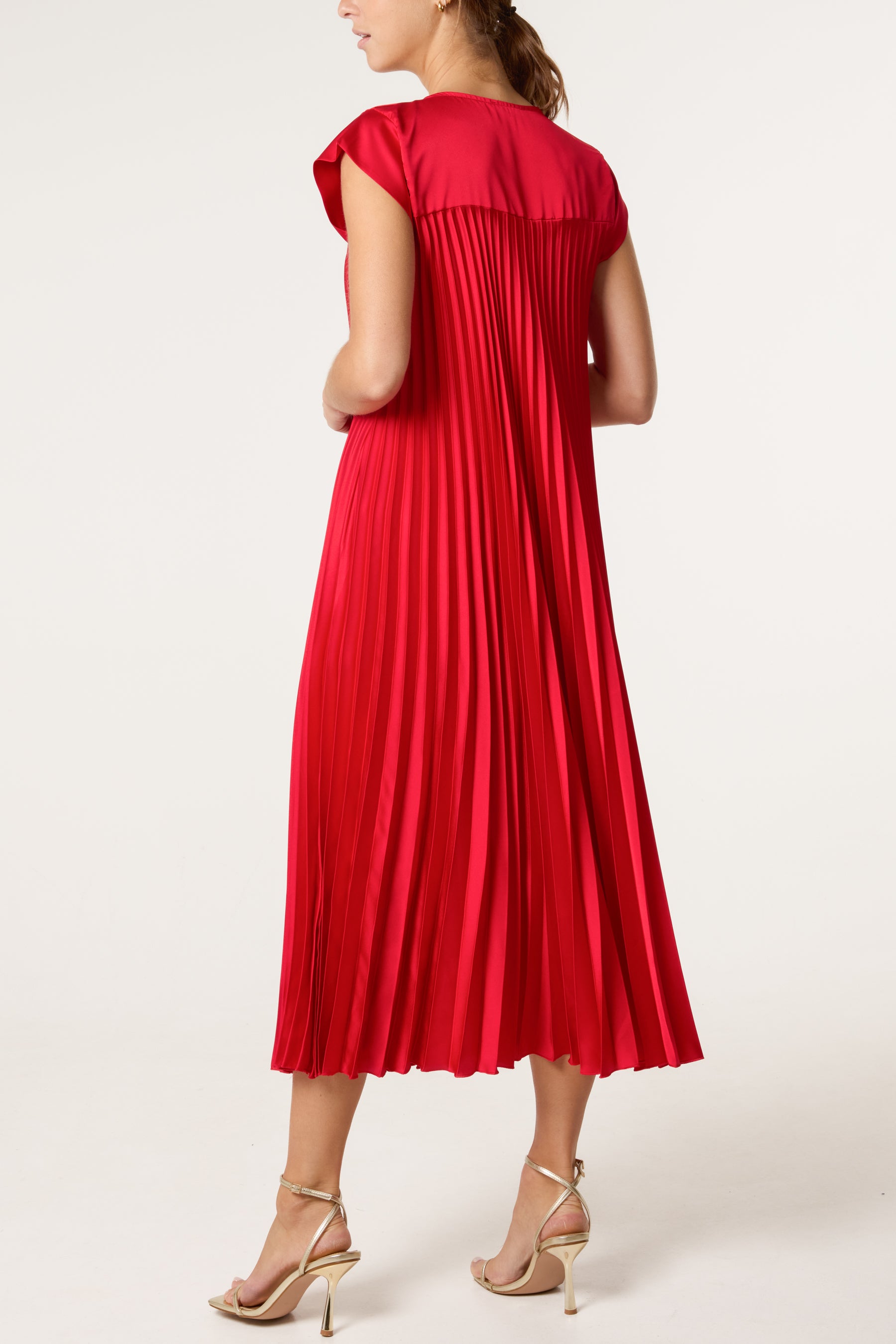 Cap Sleeve Satin Pleated Midi Dress