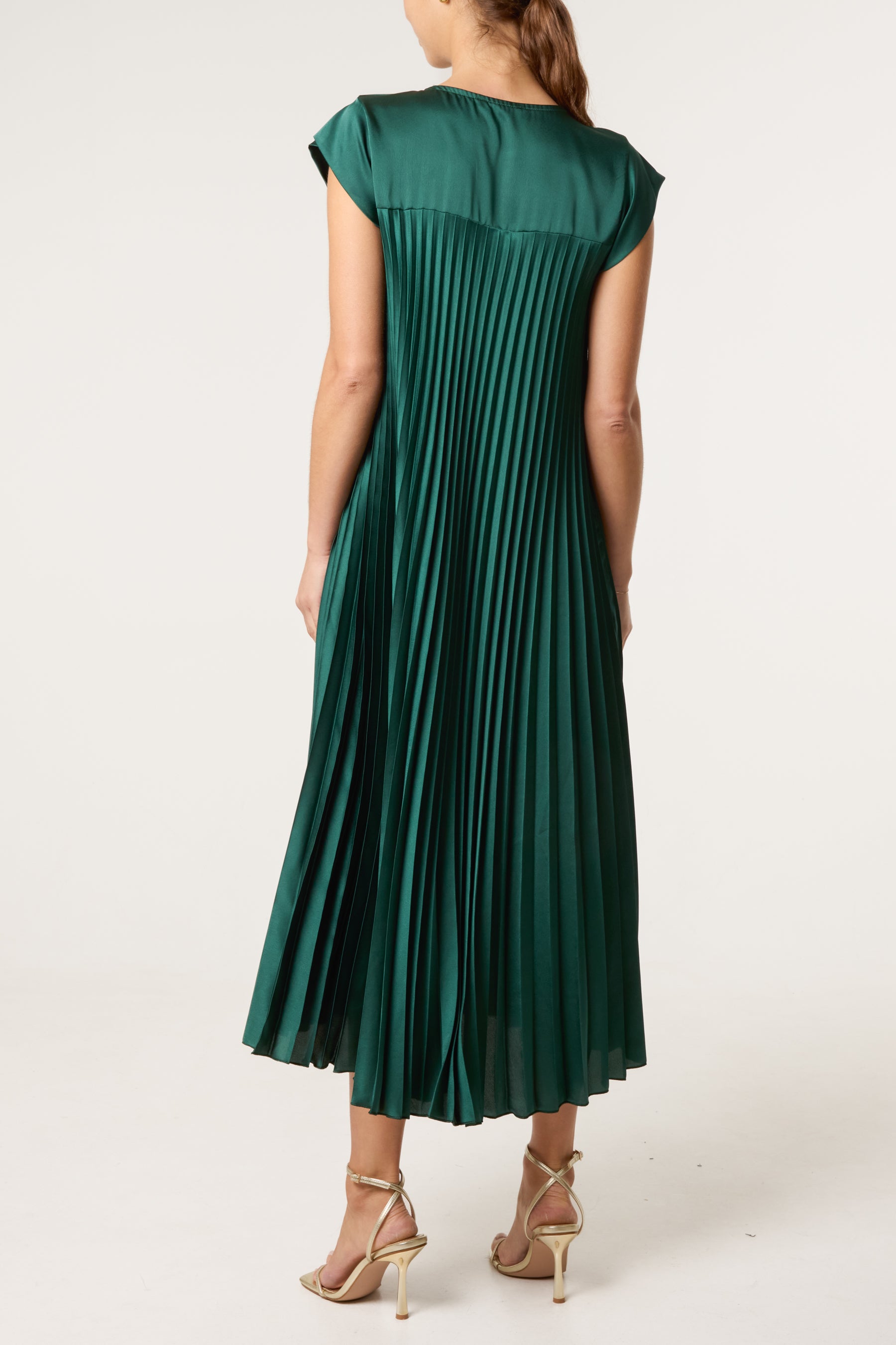 Cap Sleeve Satin Pleated Midi Dress