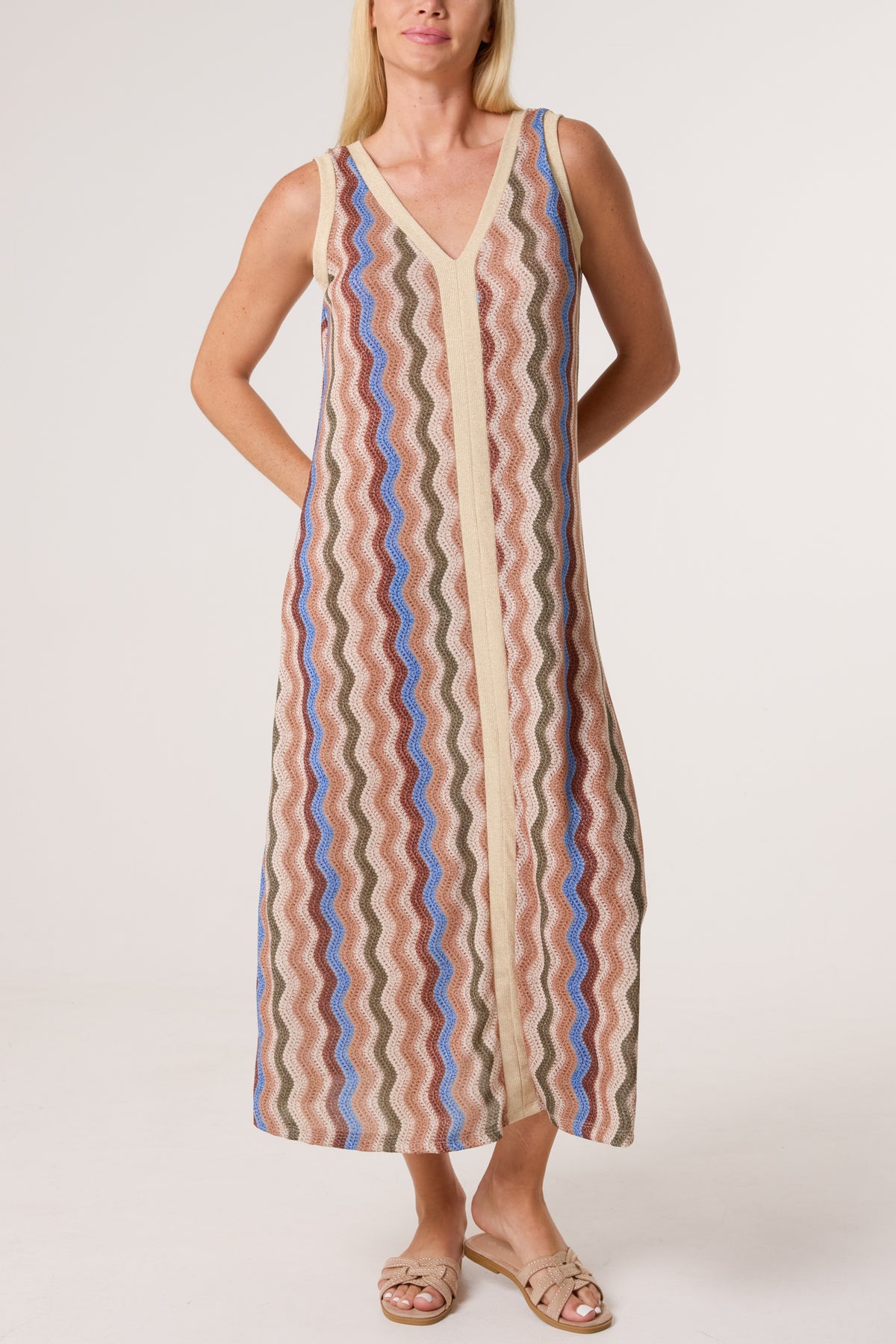 Lurex Wave Pattern V-Neck Dress