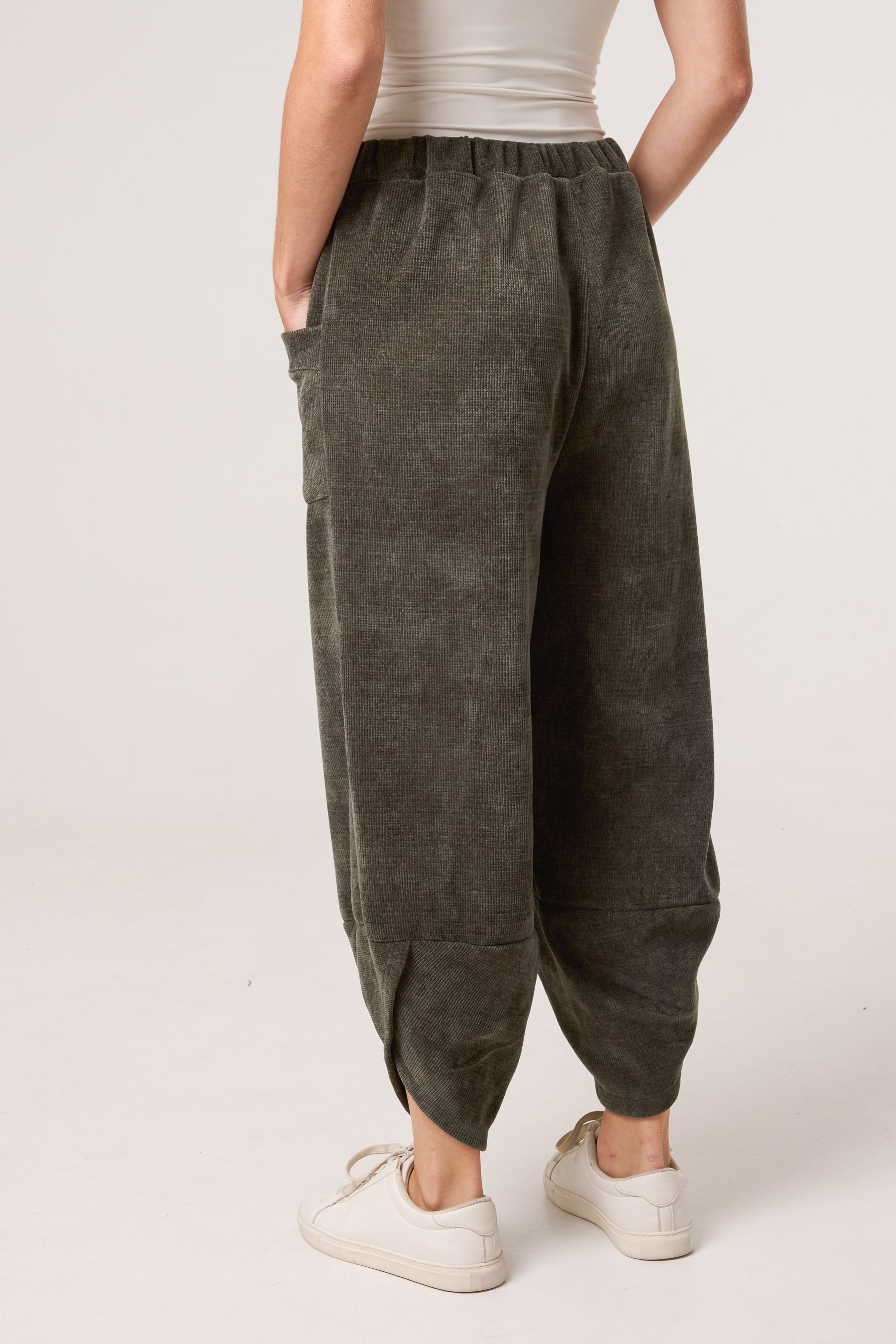Chenille Barrel Leg Trousers (Extra Large)