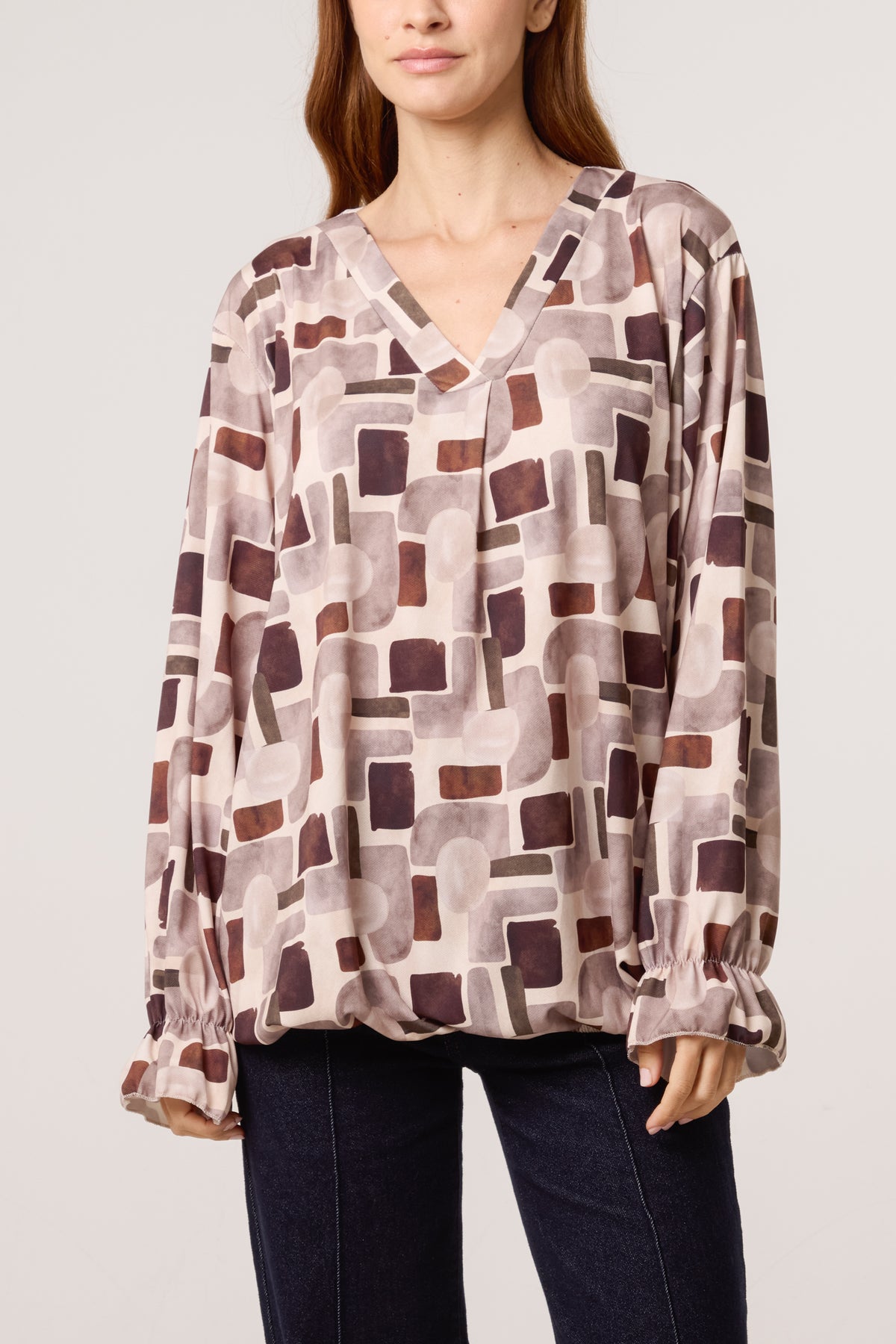 Geometric Bubble Hem Jersey Blouse