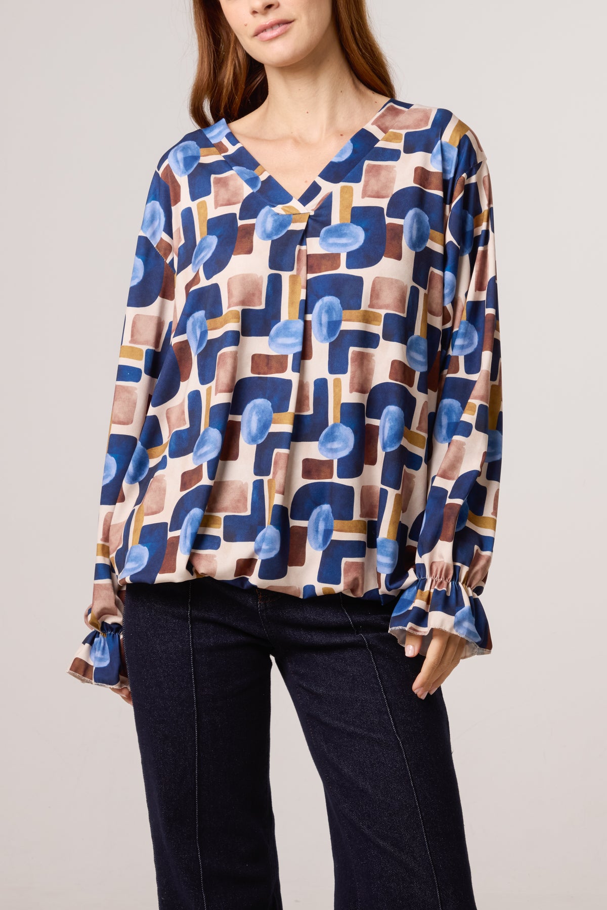 Geometric Bubble Hem Jersey Blouse