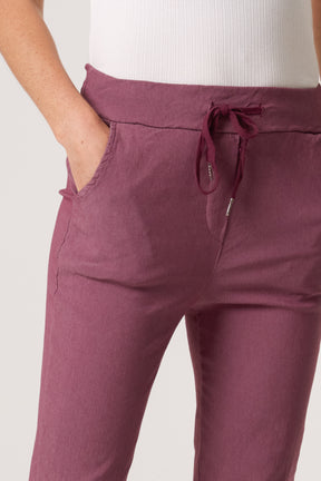 Magic Plain Smart Non-Crush Trouser