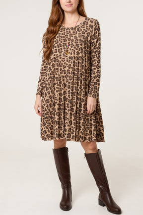 Leopard Print Knit Pleated Dress
