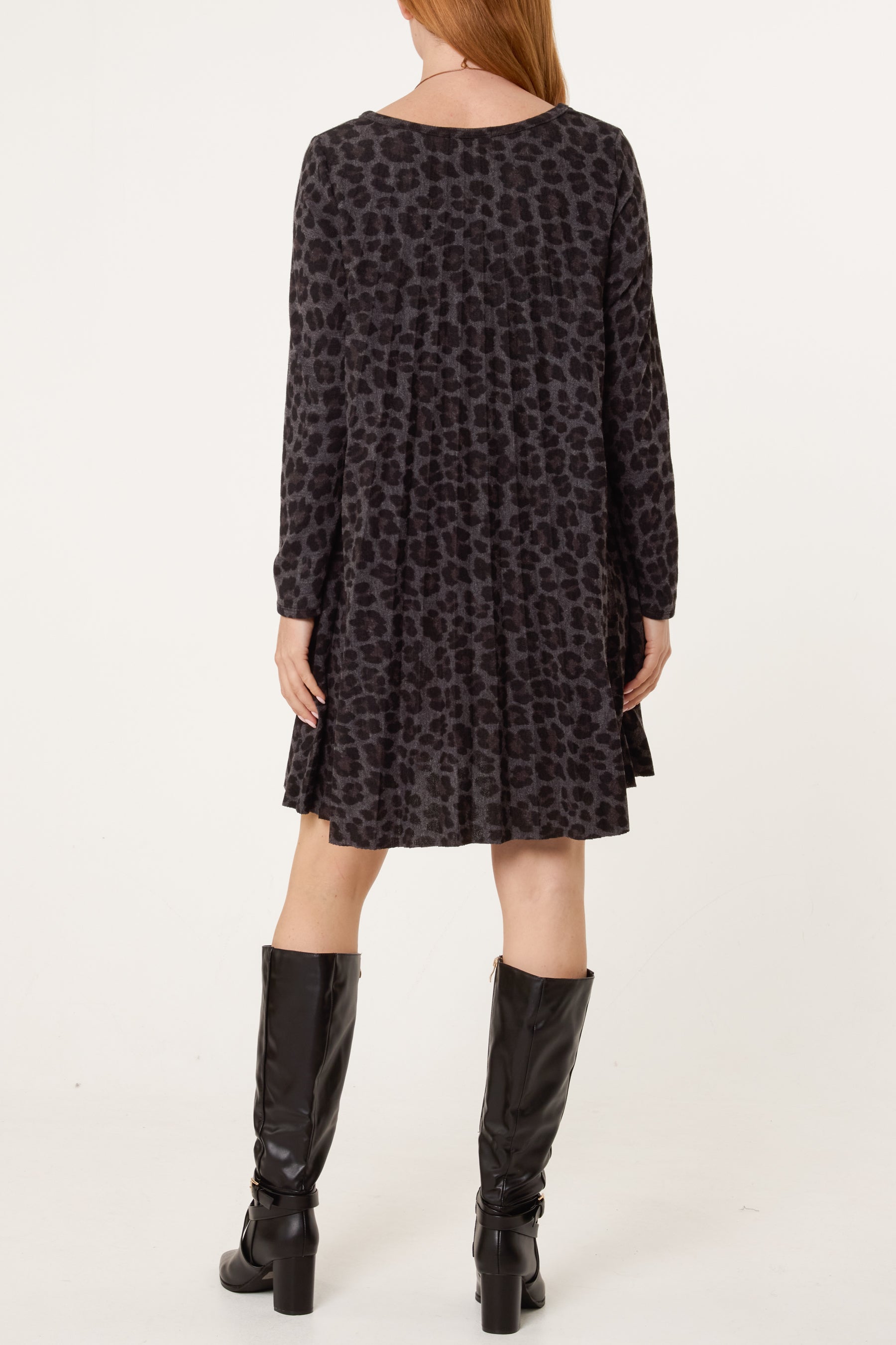 Leopard Print Knit Pleated Dress