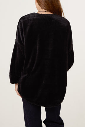 Necklace V-Neck Teddy Jumper