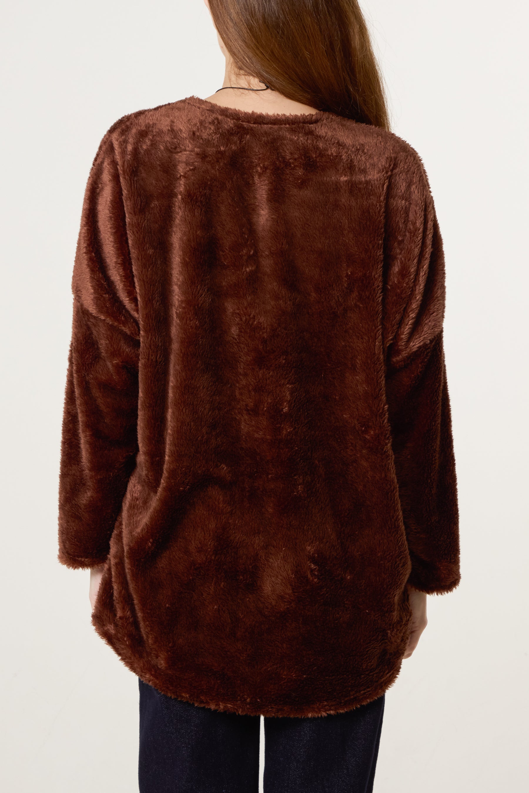 Necklace V-Neck Teddy Jumper